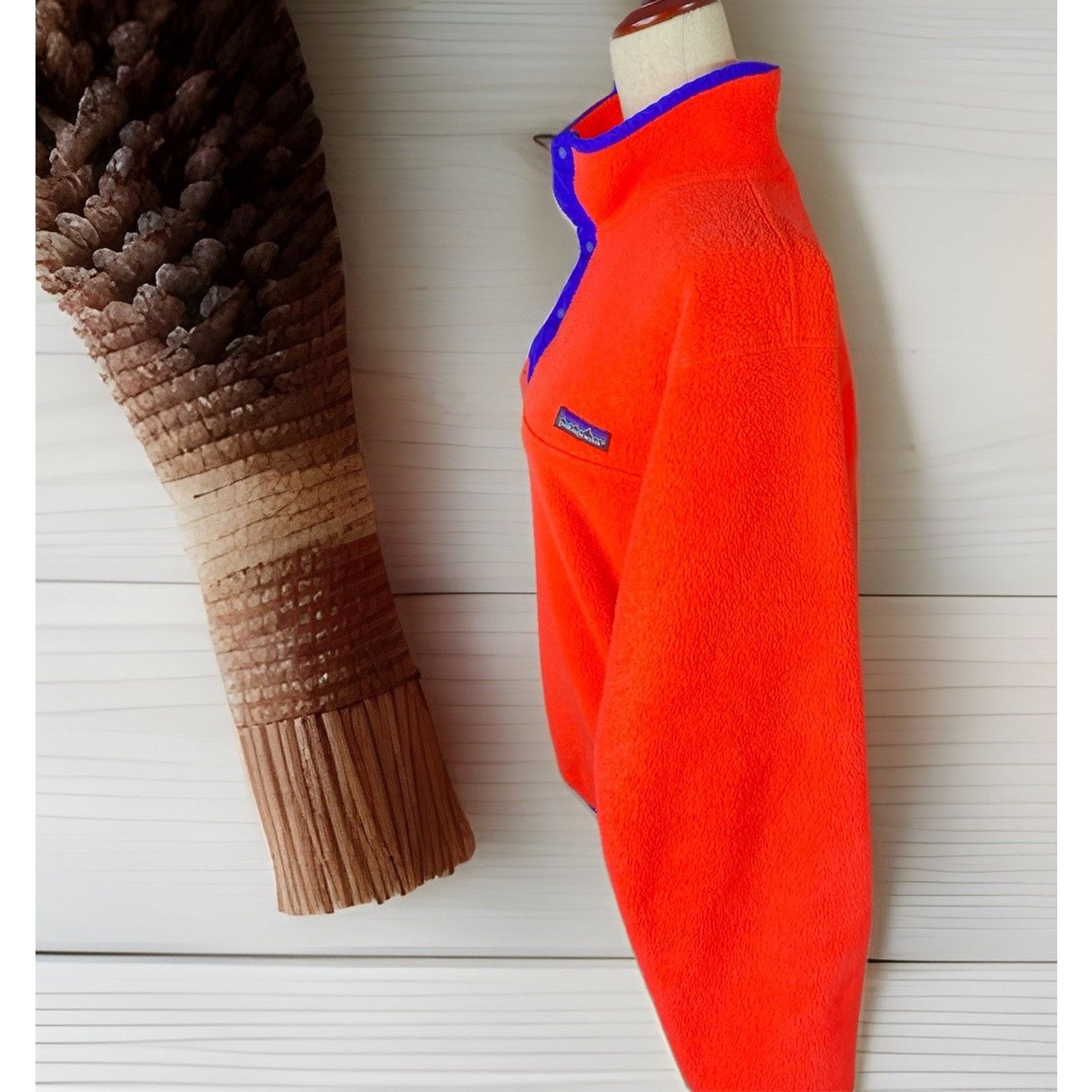 Patagonia Patagonia Micro D Snap T Pullover Tangerine Orange Small EUC Size S / US 4 / IT 40 - 3 Thumbnail
