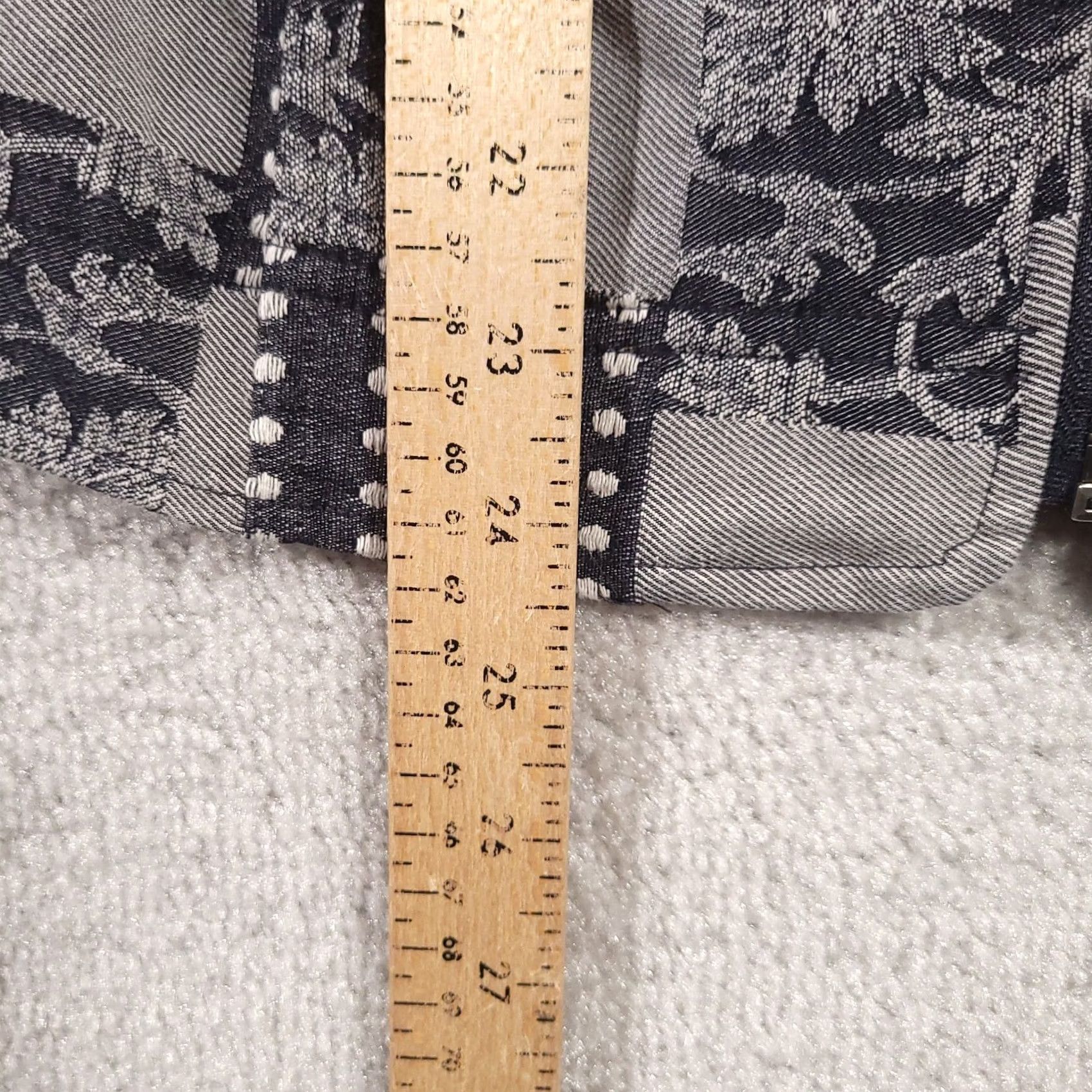 Vintage VINTAGE Christopher & Banks Tapestry Vest Women Size M Gray Full Zip Pockets Floral Photographer? Size M / US 6-8 / IT 42-44 - 6 Thumbnail