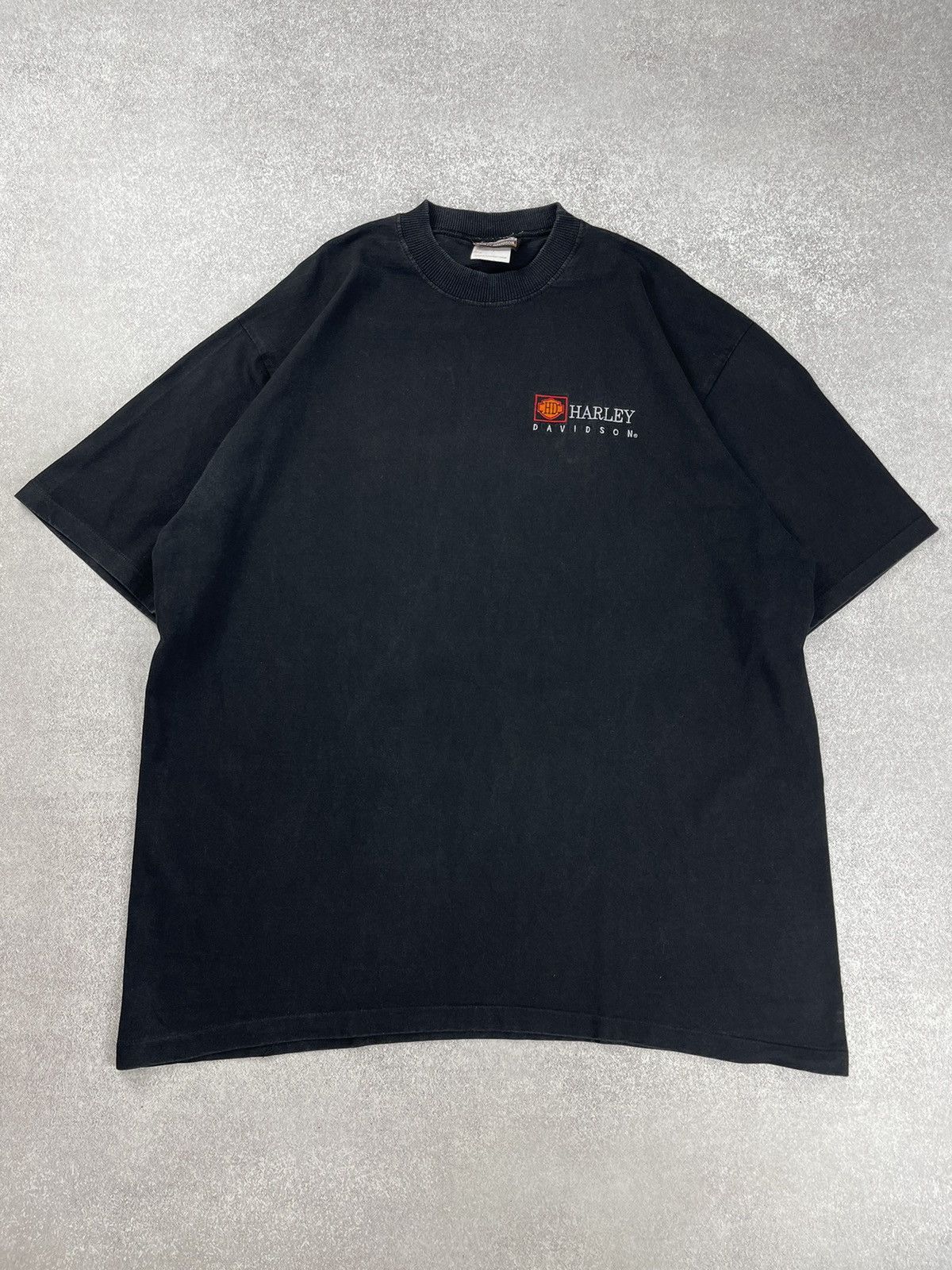 Harley Davidson Vintage Harley Davidson Logo T-Shirt Made in Canada Size XL Size US XL / EU 56 / 4 - 1 Thumbnail