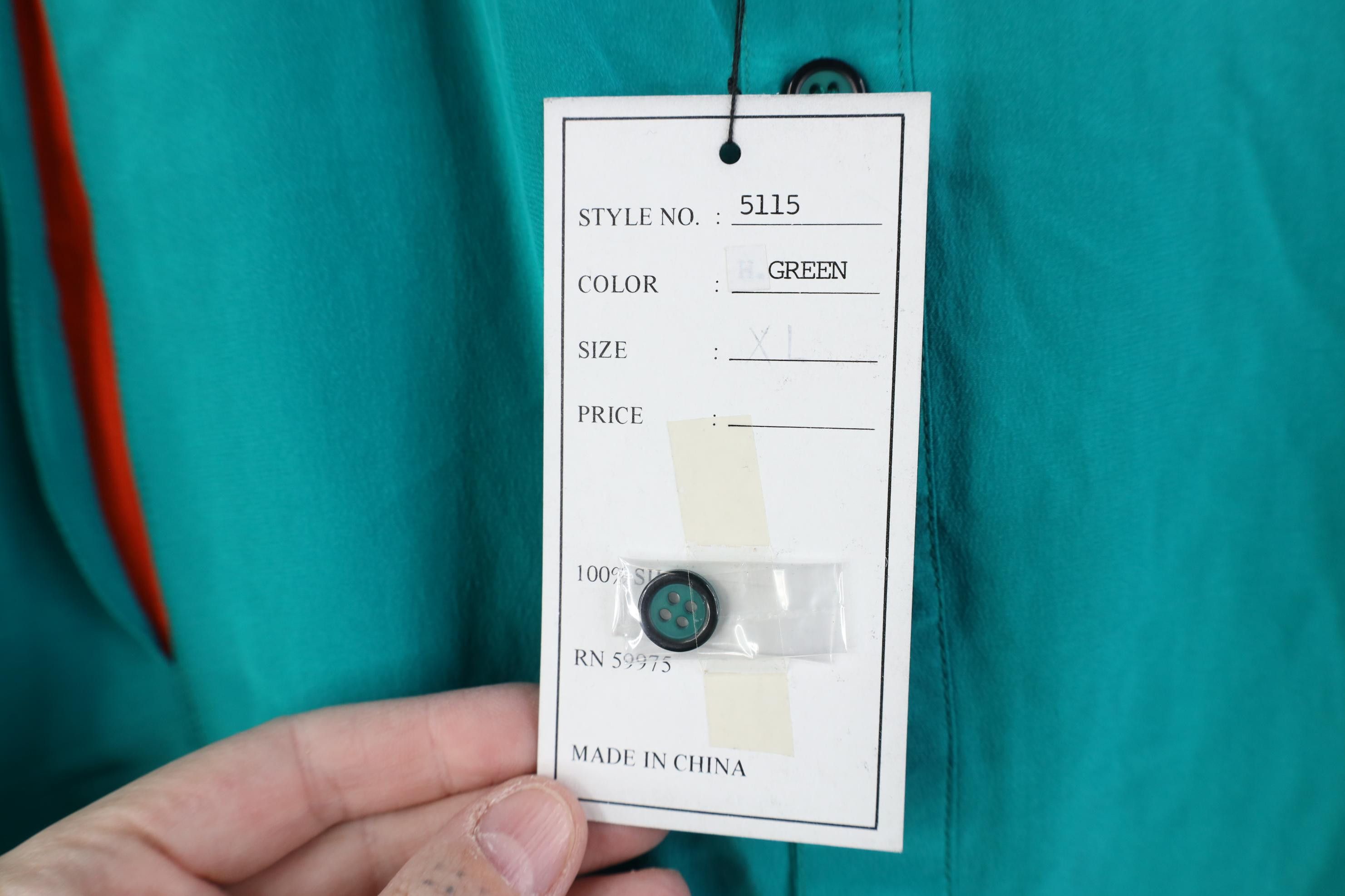 Vintage Deadstock Vintage 90s Streetwear Collar Button Polo Shirt Size US XL / EU 56 / 4 - 4 Thumbnail