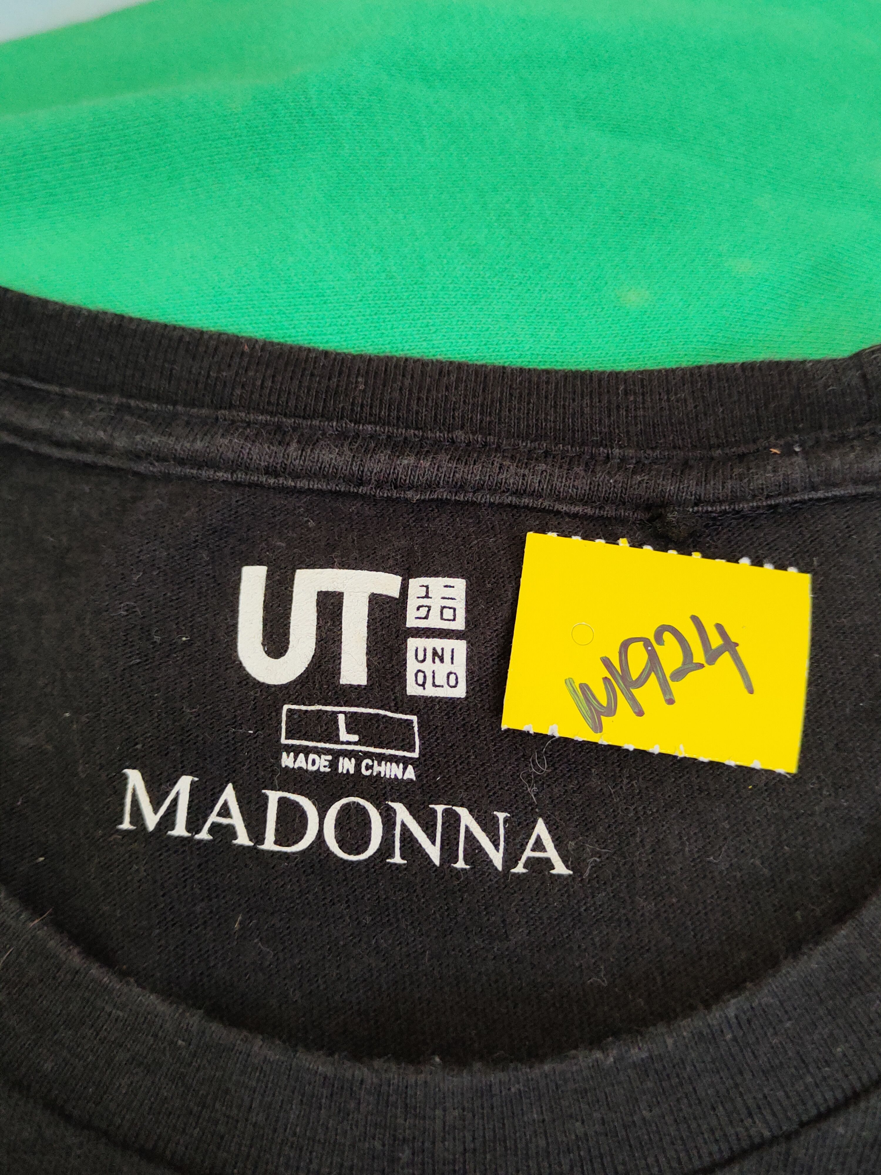 Band Tees Uniqlo Black Madonna Short Sleeve T-shirts #W1924 Size US L / EU 52-54 / 3 - 13 Thumbnail