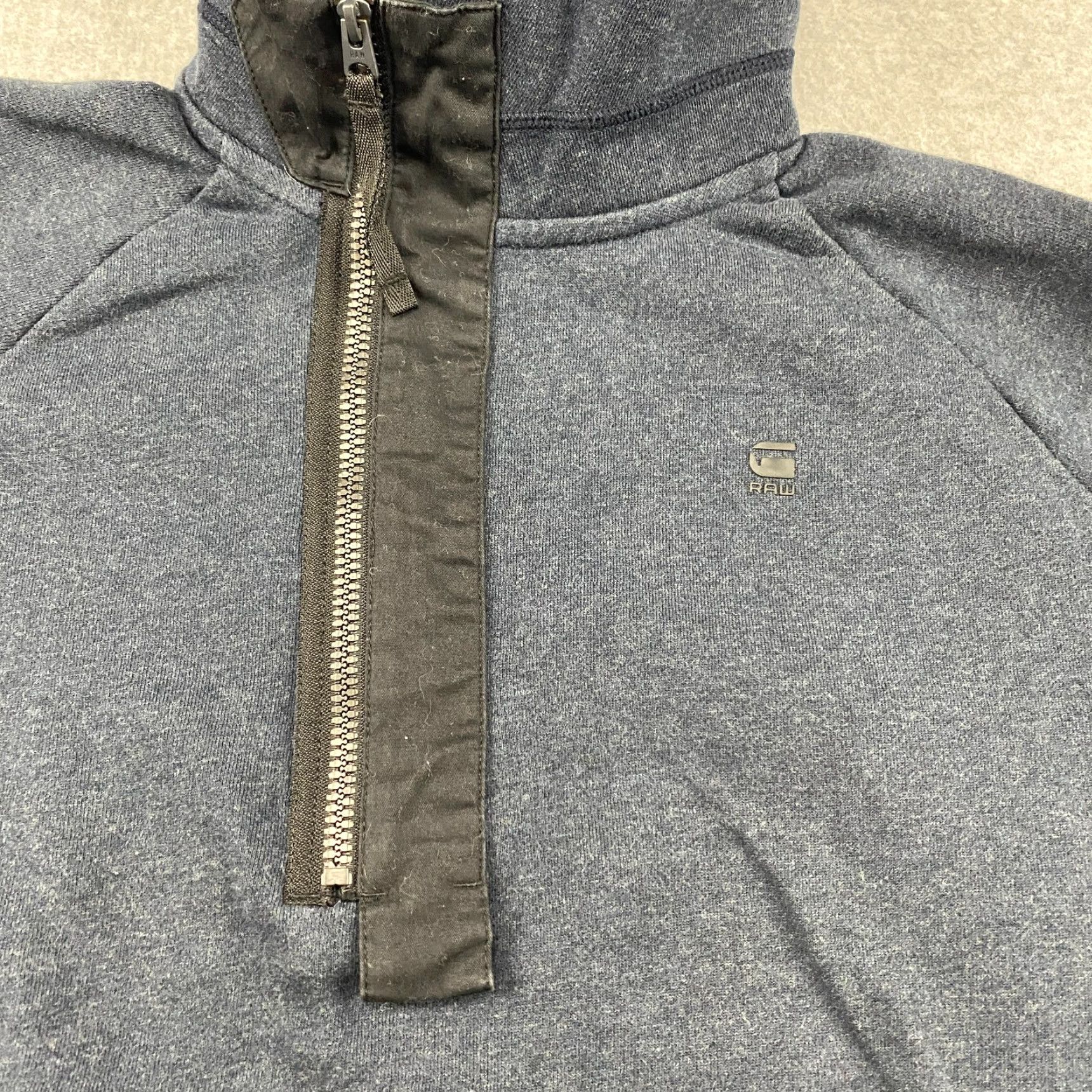 Vintage G Star Raw Sweater Men M Blue 1/2 Zip Pullover Mock Neck Fleece Long Sleeve Pullover Casual Men Blue 1/2 Zip Zipper Logo 1990s? Size US M / EU 48-50 / 2 - 3 Thumbnail