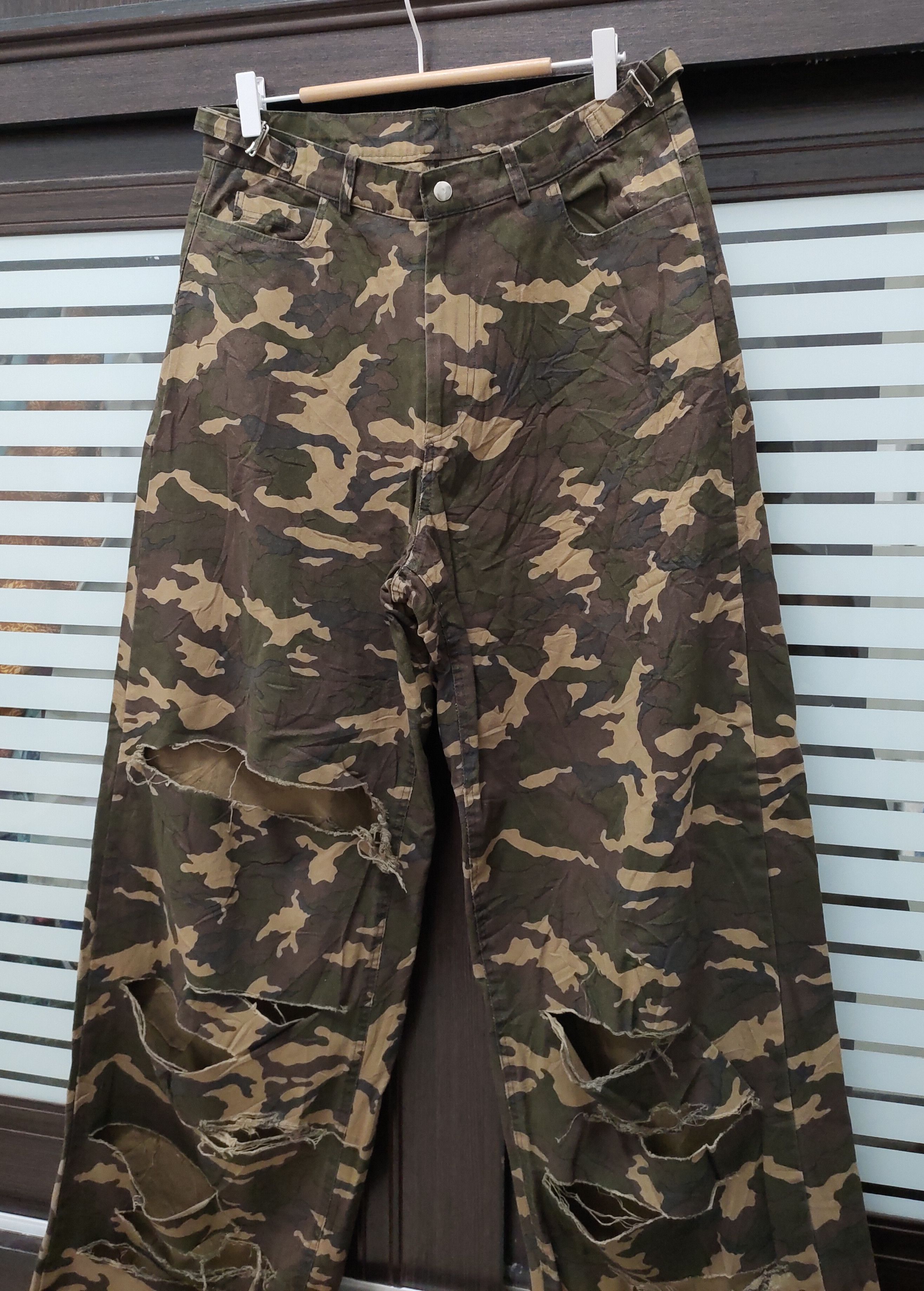 Seditionaries 💥Baggy Streetwear Distressed Army Pants💥 Size US 33 - 1 Thumbnail