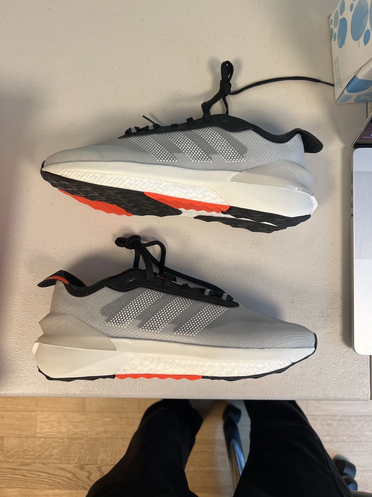 Adidas Adidas Avryn Men’s Running Shoes Size US 9.5 / EU 42-43 - 5 Thumbnail