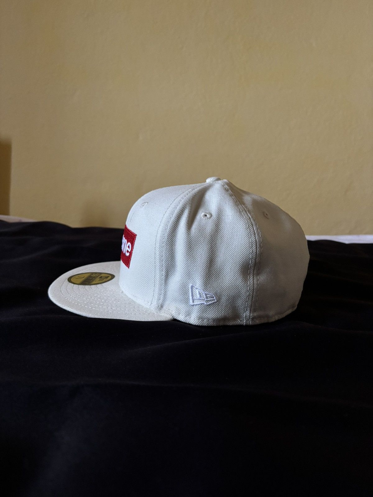 New Era × Supreme Supreme World Famous Box Logo New Era White Size ONE SIZE - 3 Thumbnail
