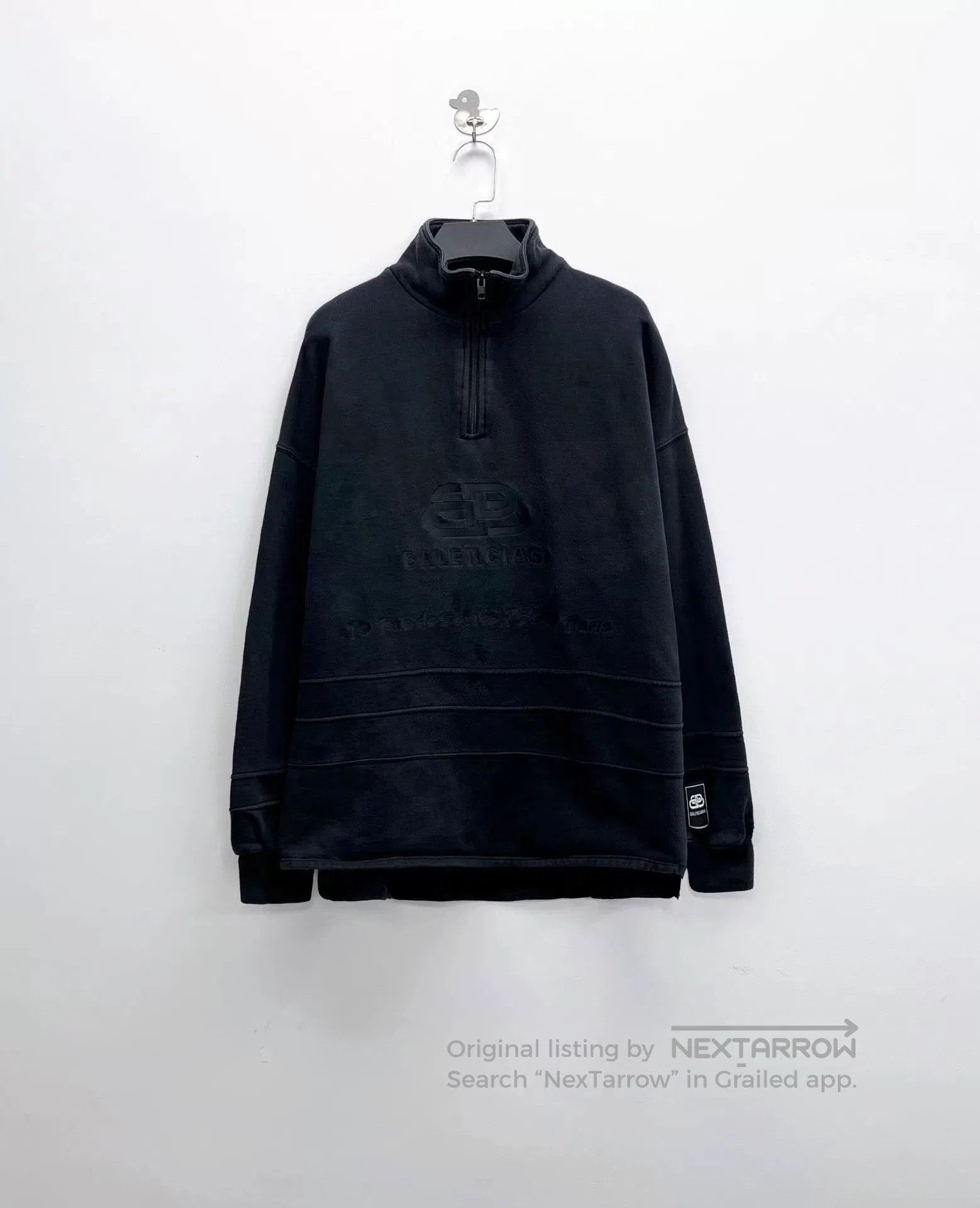 Balenciaga balenciaga black half. Size US S / EU 44-46 / 1 - 1 Thumbnail