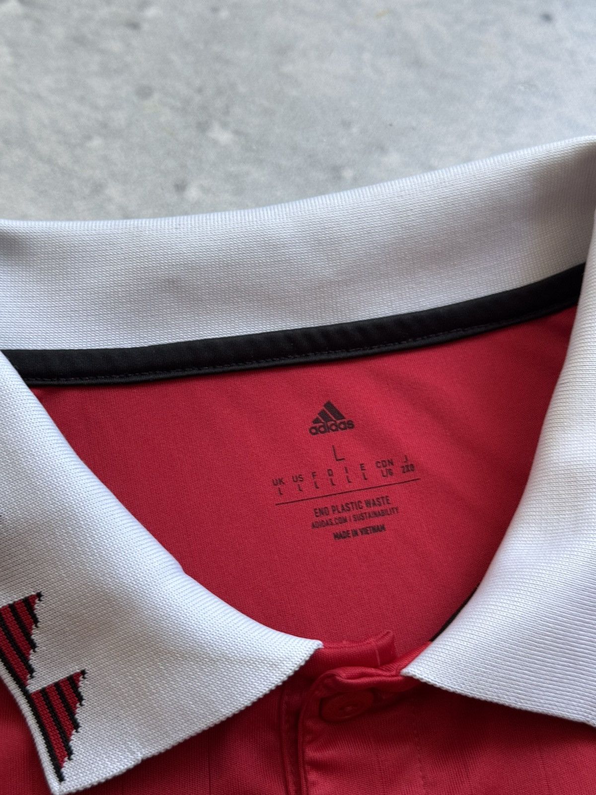Nike Manchester United Jersey 22 Team Viewer tee Size US L / EU 52-54 / 3 - 6 Thumbnail