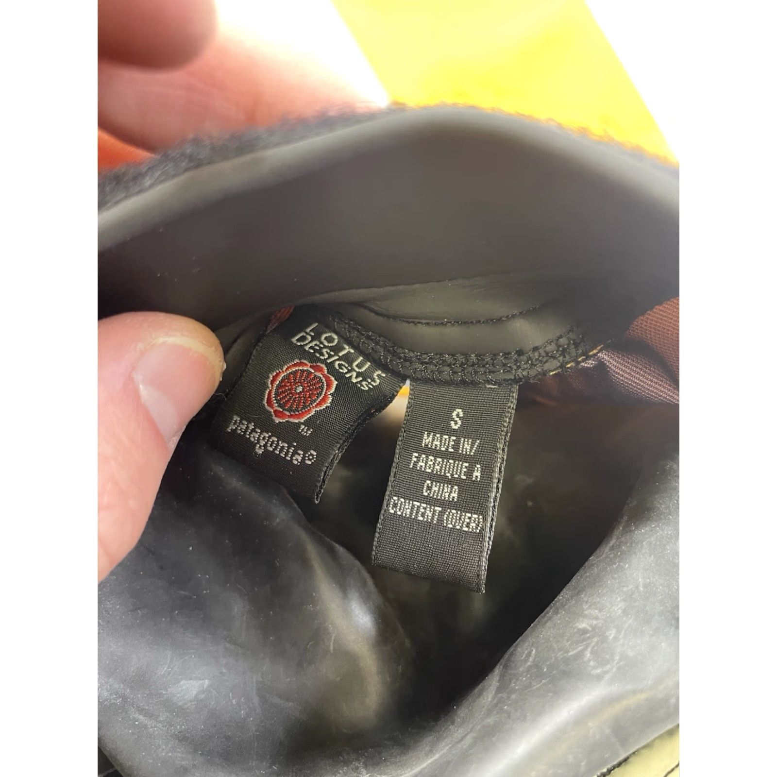 Patagonia VINTAGE Patagonia Lotus Design Kayak Waterproof Jacket S Mens Yellow Black Waterproof Design Kayak 90s Size US S / EU 44-46 / 1 - 2 Thumbnail