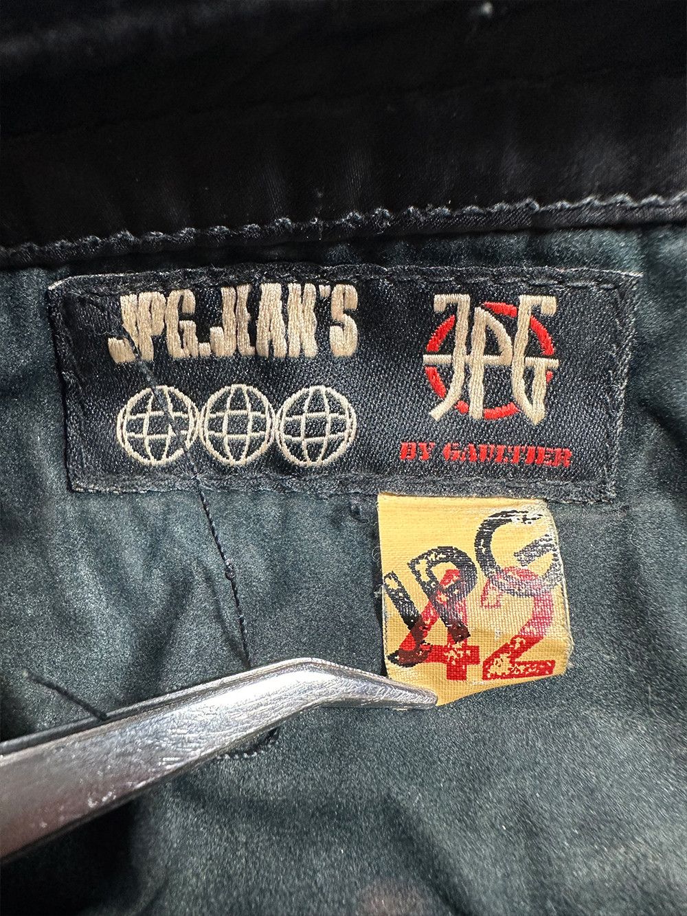Jean Paul Gaultier Jean Paul Gaultier AW03 Bondage Cargo Pants Size 28" / US 6 / IT 42 - 9 Thumbnail