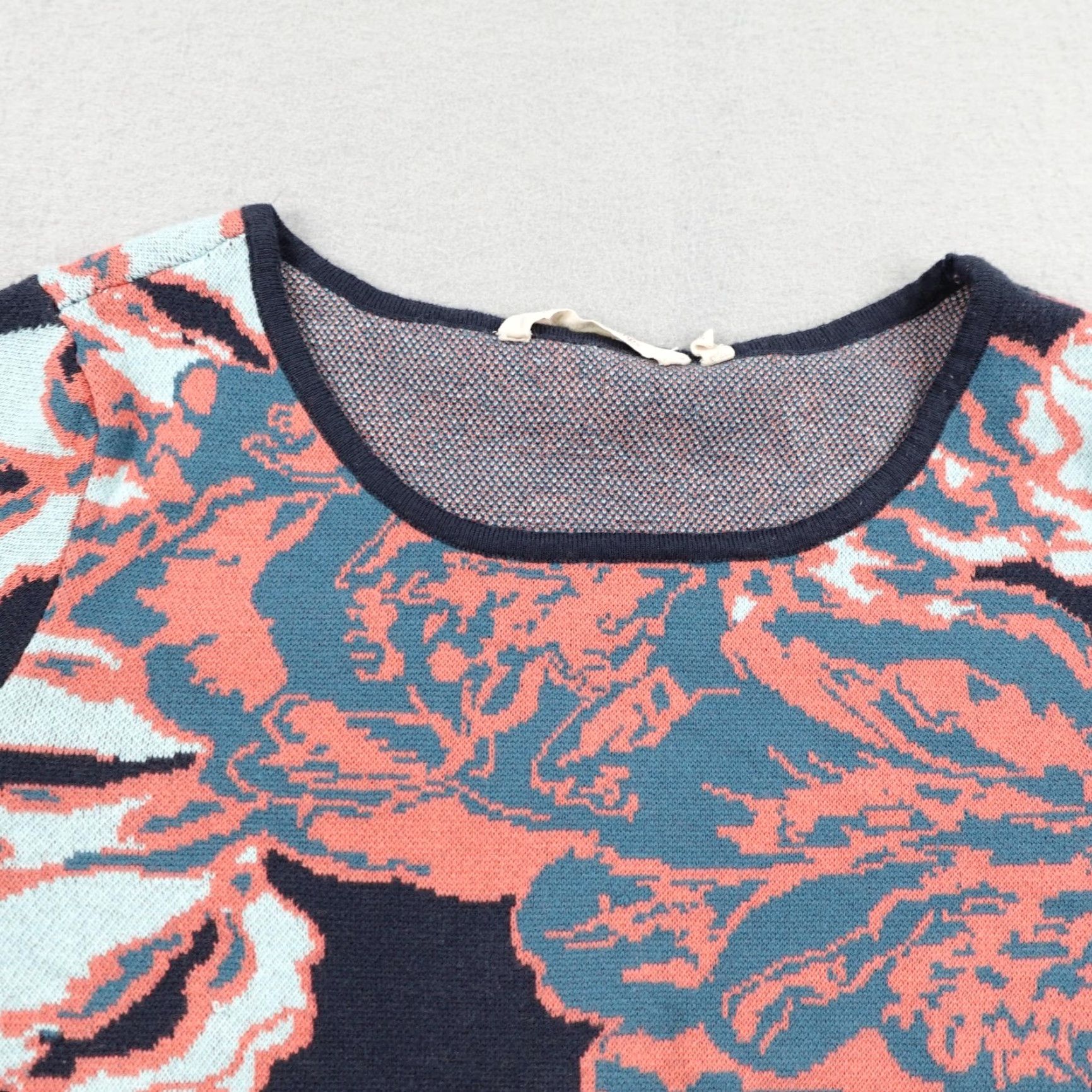 Soft Surroundings SOFT SURROUNDINGS Floral Sweater Pullover Womens Medium Navy Blue Lightweight Casual Size M / US 6-8 / IT 42-44 - 2 Thumbnail