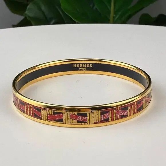 Emailles Narrow Enamel Bangle 7 3/4 