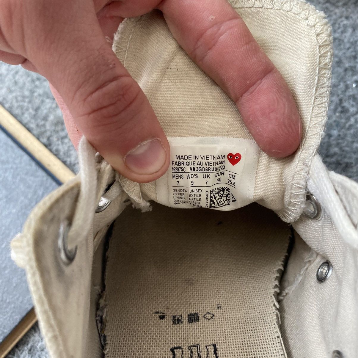 Comme des Garcons PLAY Vintage Play Comme Des Garçons Monogrammed y2k shoes Size US 7 / EU 40 - 15 Thumbnail