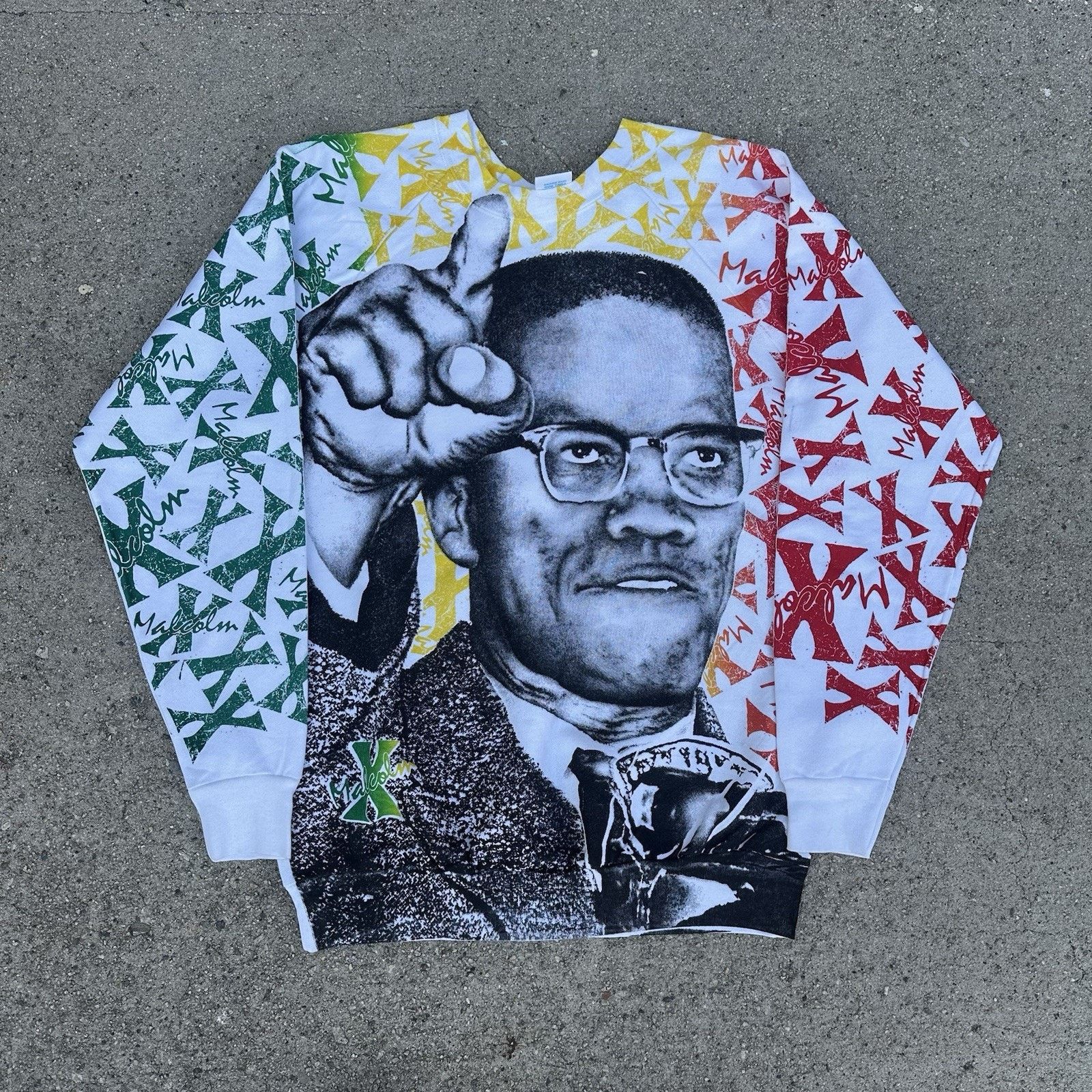 Vintage Vintage 90s Malcolm X AOP All Over Print Sweatshirt Large Size US L / EU 52-54 / 3 - 1 Thumbnail