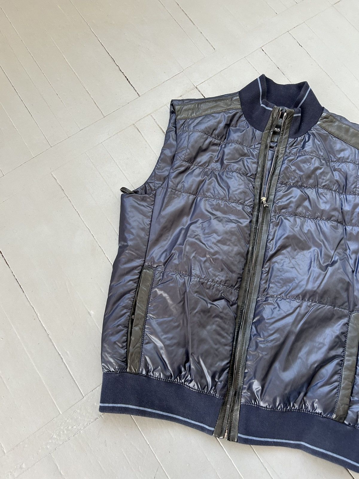 Hugo Boss Hugo Boss vest Size US M / EU 48-50 / 2 - 4 Thumbnail