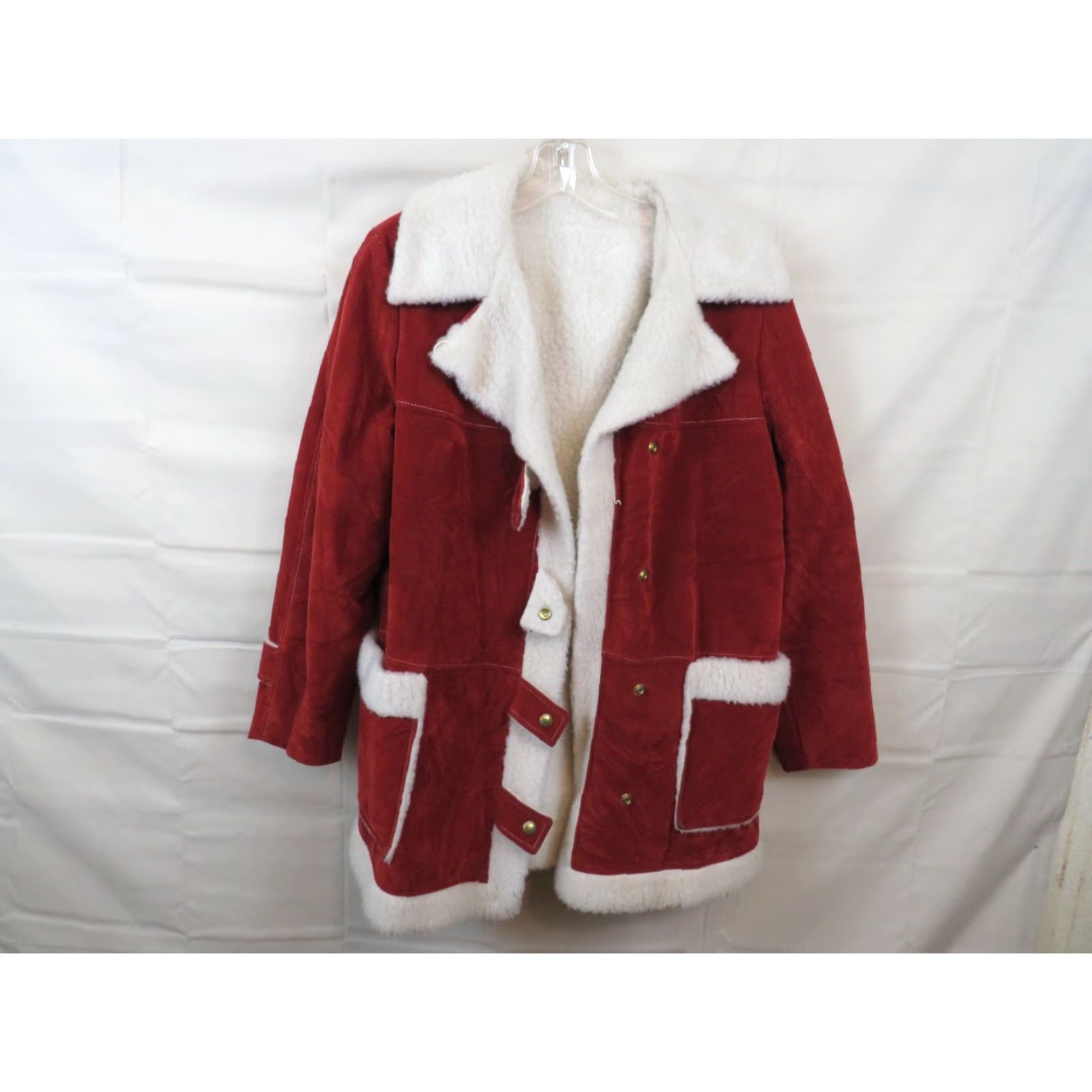Vintage VINTAGE Dee Dee Deb Coat 1960s Red Sherpa Lined Union Made USA Women’s Size Medium S/M Womens Mod/GoGo Comfort Warm Coat Size S / US 4 / IT 40 - 2 Thumbnail