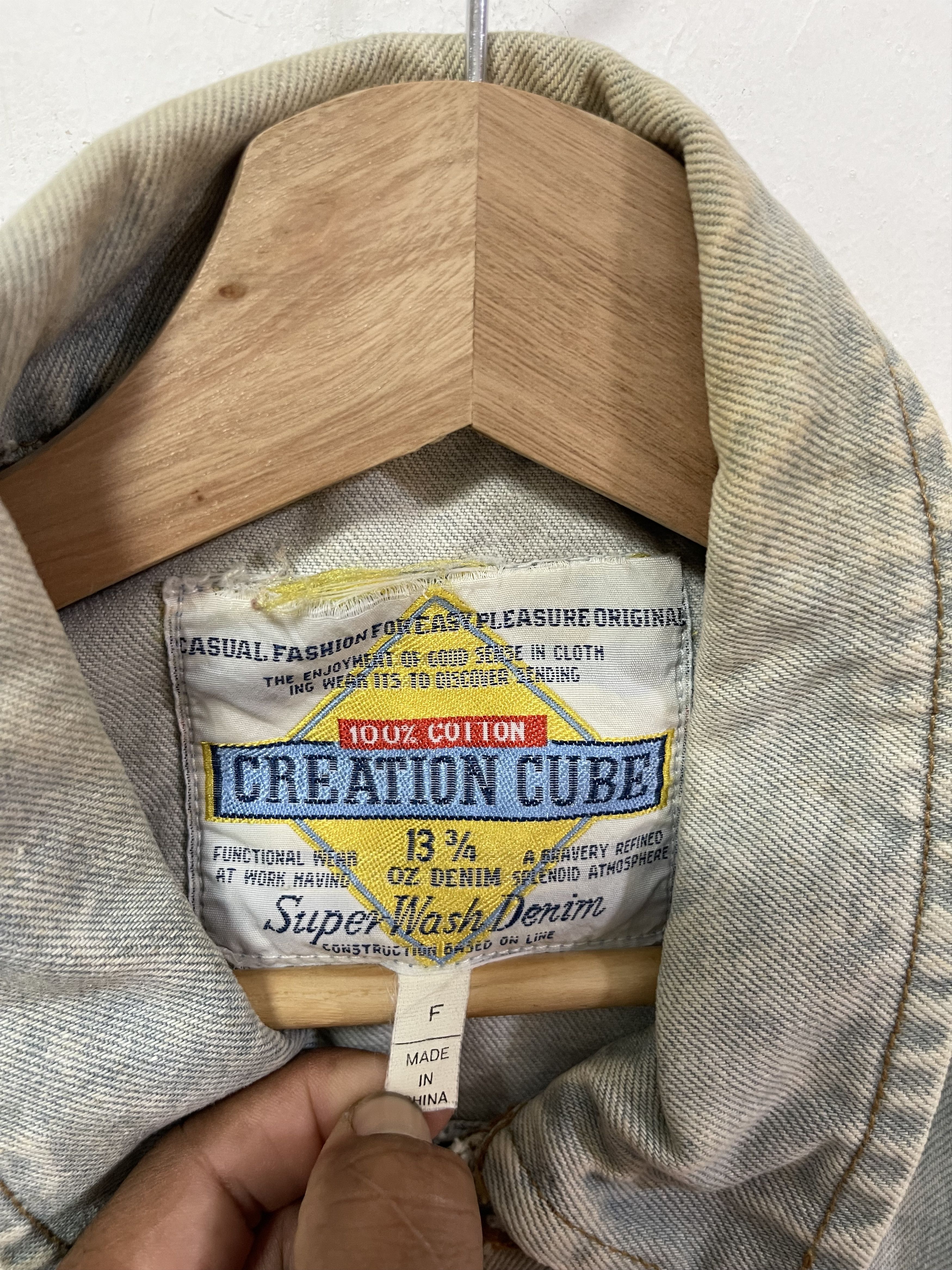 Japanese Brand Distressed Japan Design Super Wash Denim Jacket Size US S / EU 44-46 / 1 - 13 Thumbnail