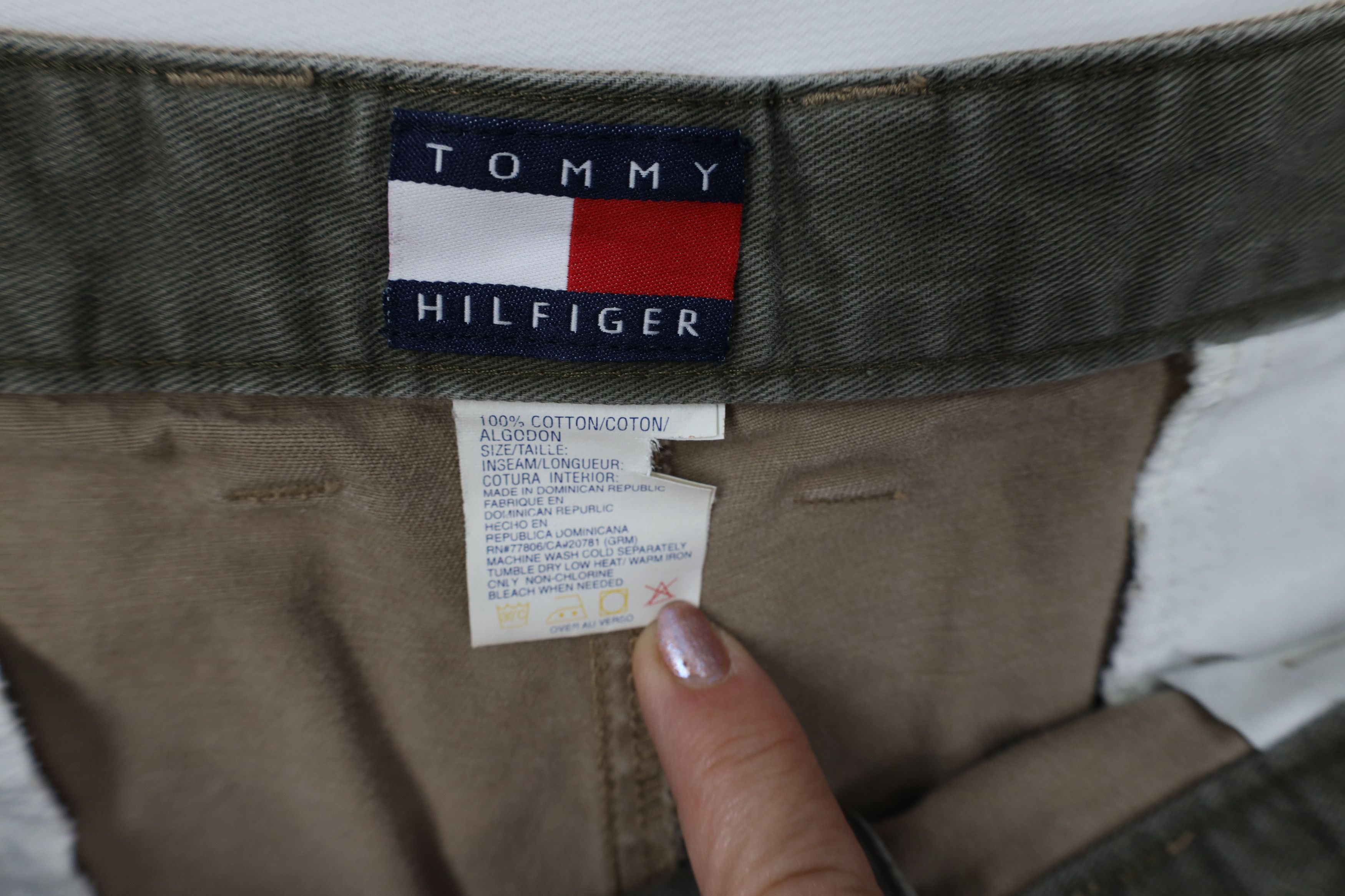 Tommy Hilfiger Vintage 90s Tommy Hilfiger Cuffed Wide Leg Chino Pants Beige Size US 36 / EU 52 - 6 Thumbnail