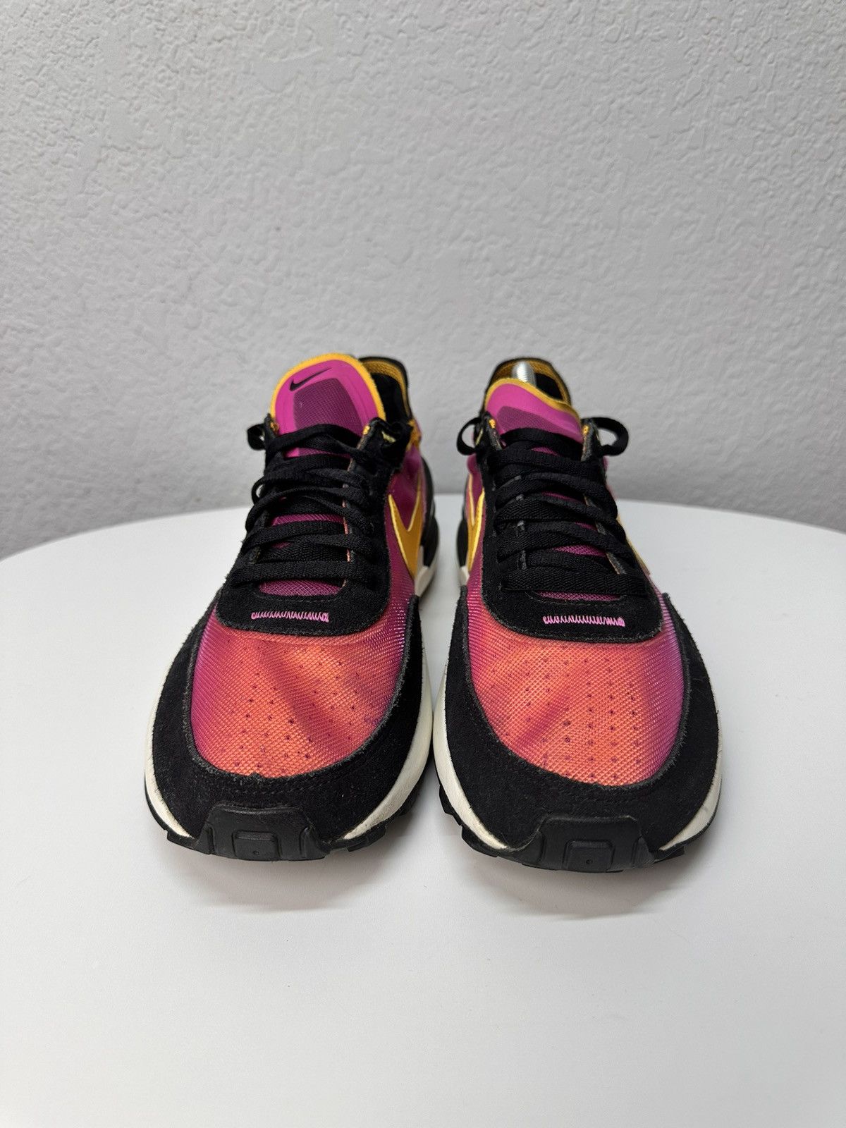 Nike Nike Waffle One Active Fuchsia Men’s Size 10.5 Gold Black Size US 10 / EU 43 - 3 Thumbnail