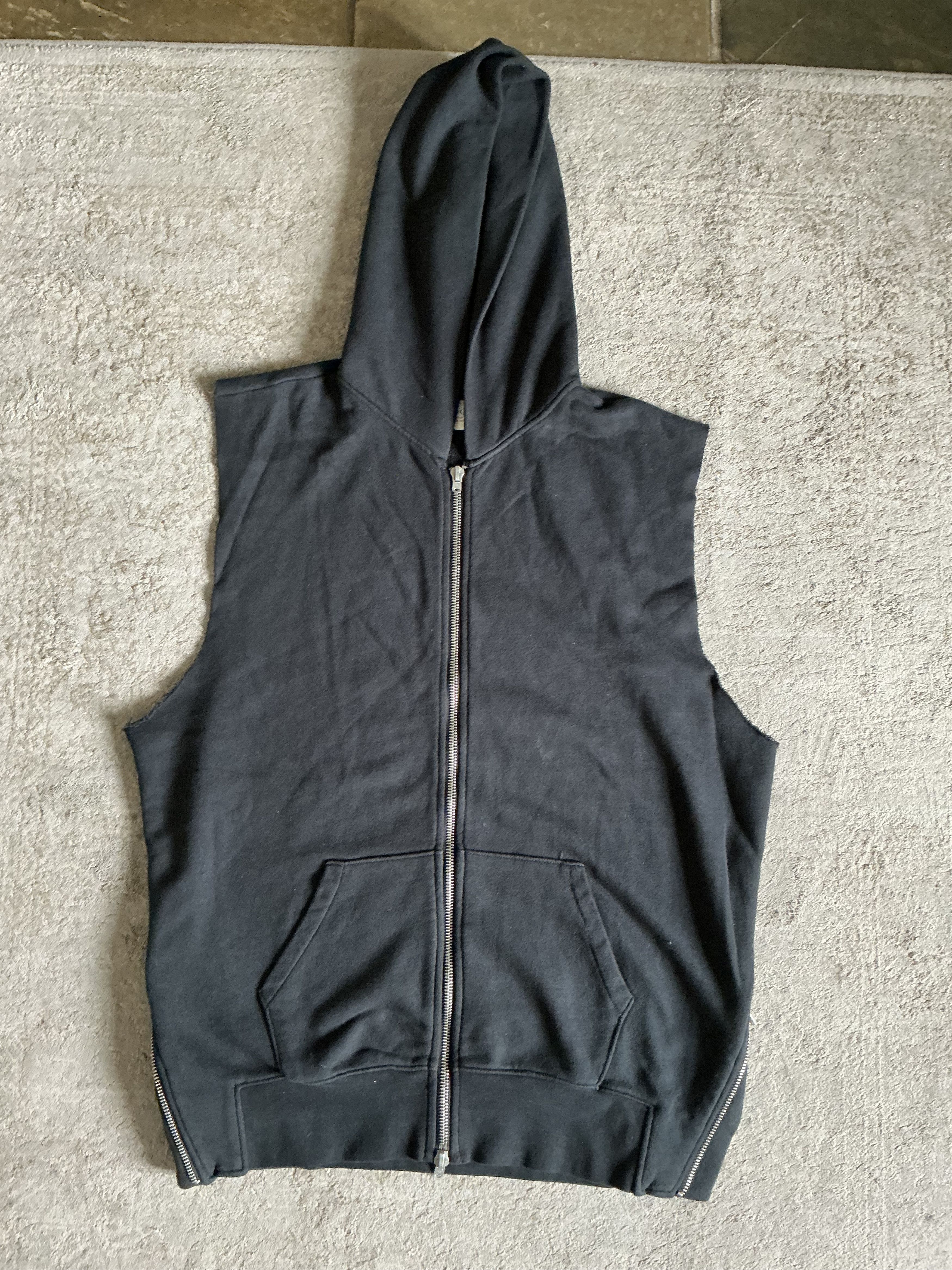 FEAR OF GOD【Sサイズ】 半袖 FEAR OF GOD - Fear of God GRAYS カットオフ 半袖スウェットの