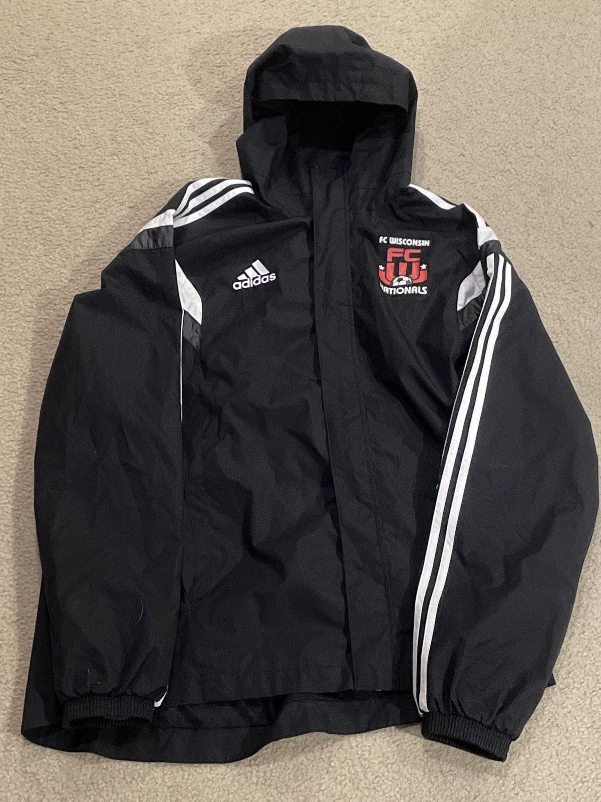 Adidas Vintage Adidas Wisconsin Soccer Jacket Size US L / EU 52-54 / 3 - 1 Thumbnail
