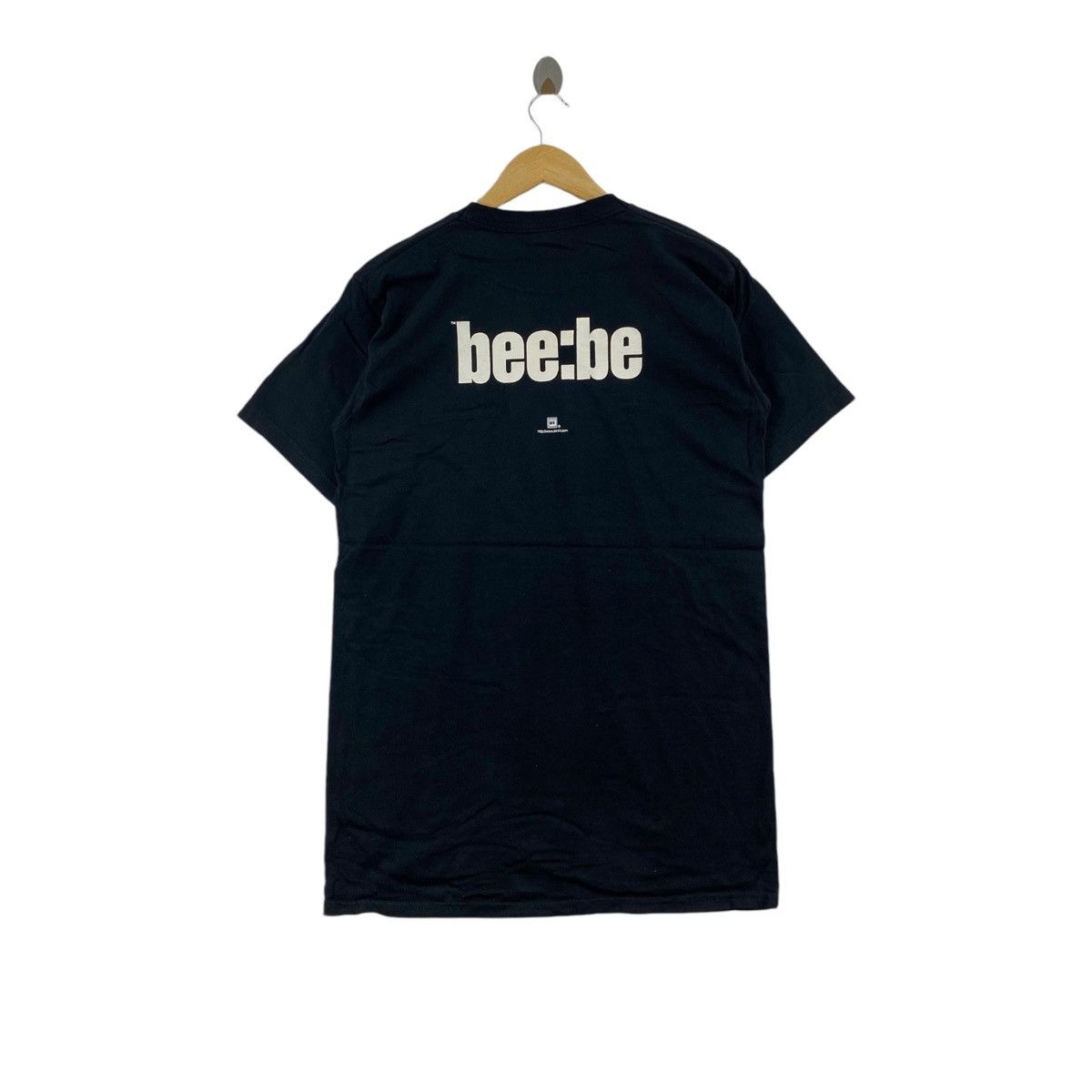 Japanese Brand Vintage 1999 THE HUSKING BEE Japanese Punk Band As Large Size US M / EU 48-50 / 2 - 5 Thumbnail