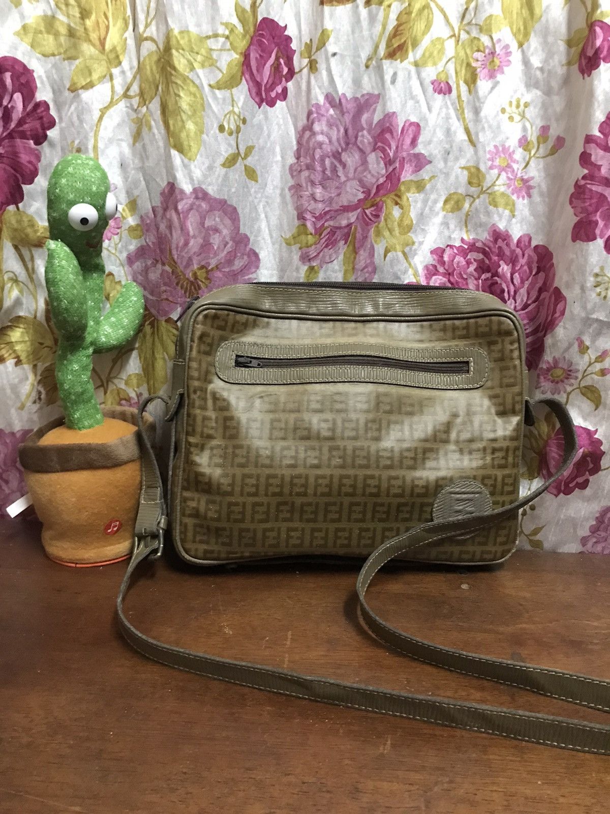 Fendi Authentic Fendi shoulder Size ONE SIZE - 1 Thumbnail