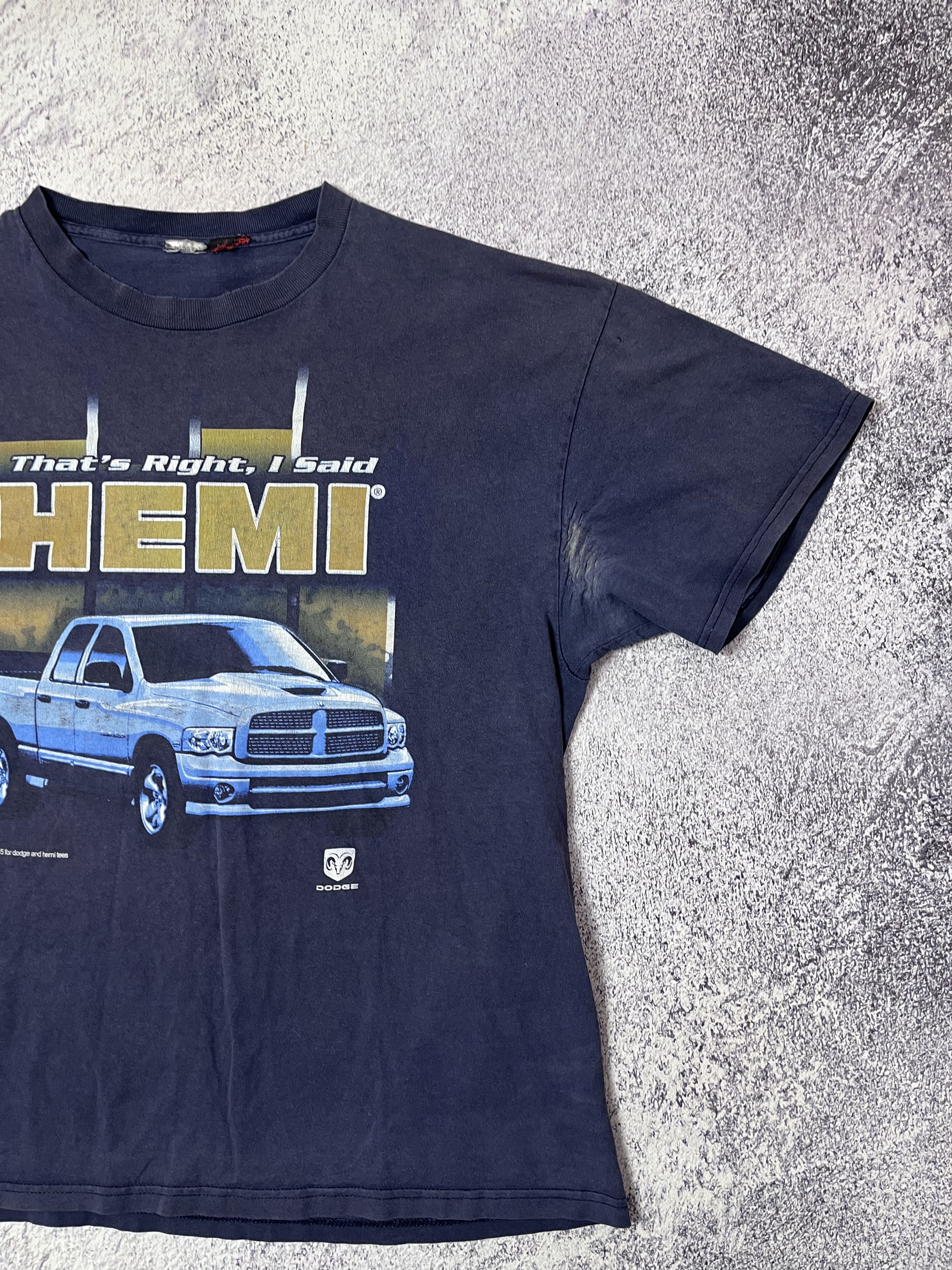 NASCAR × Vintage Vintage men’s merch t-shirt Dodge 2005s size Xl Size US XL / EU 56 / 4 - 2 Thumbnail