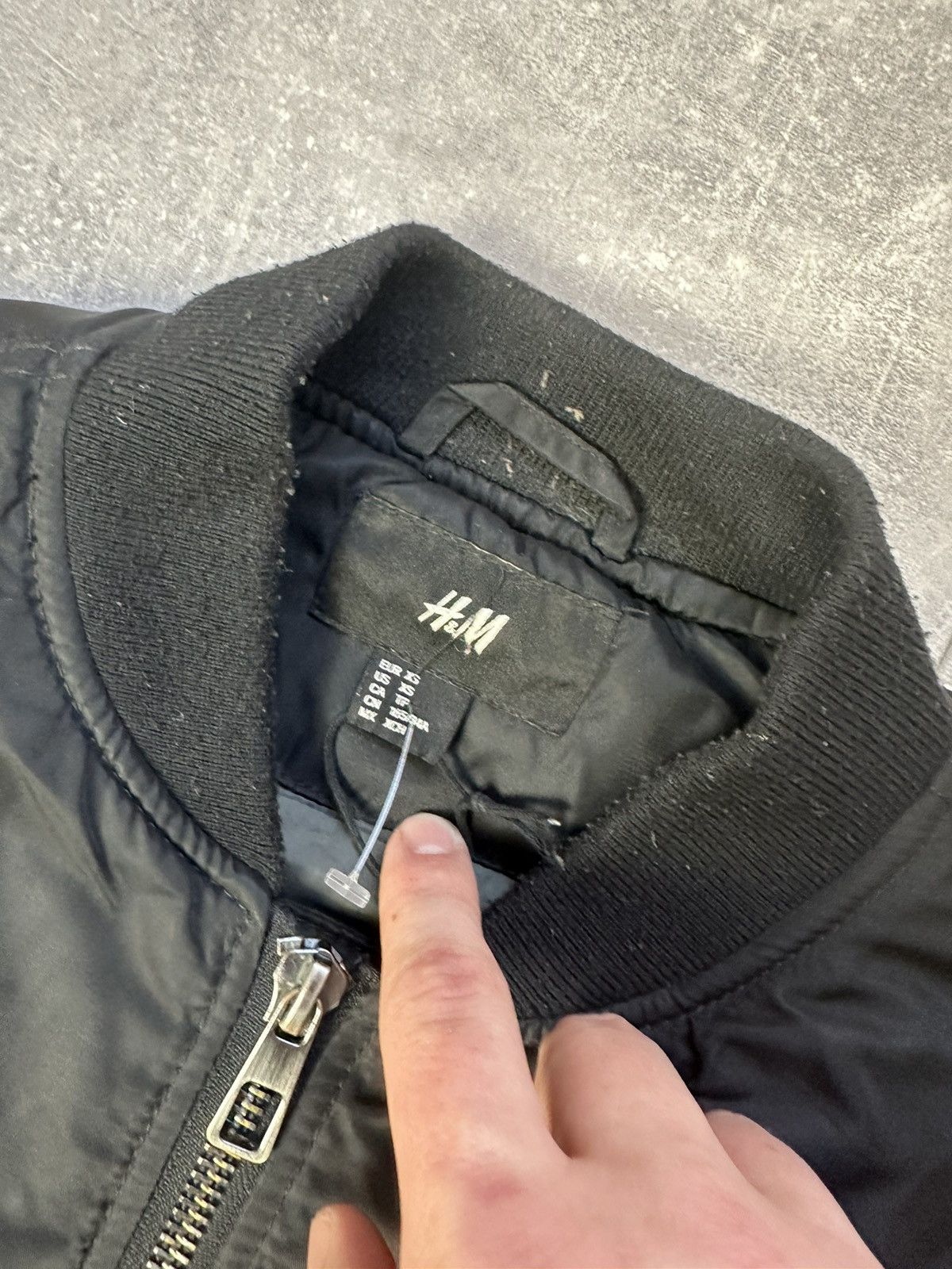 XO Men’s black bomber h&m Xo patch print logo Size US XS / EU 42 / 0 - 4 Thumbnail