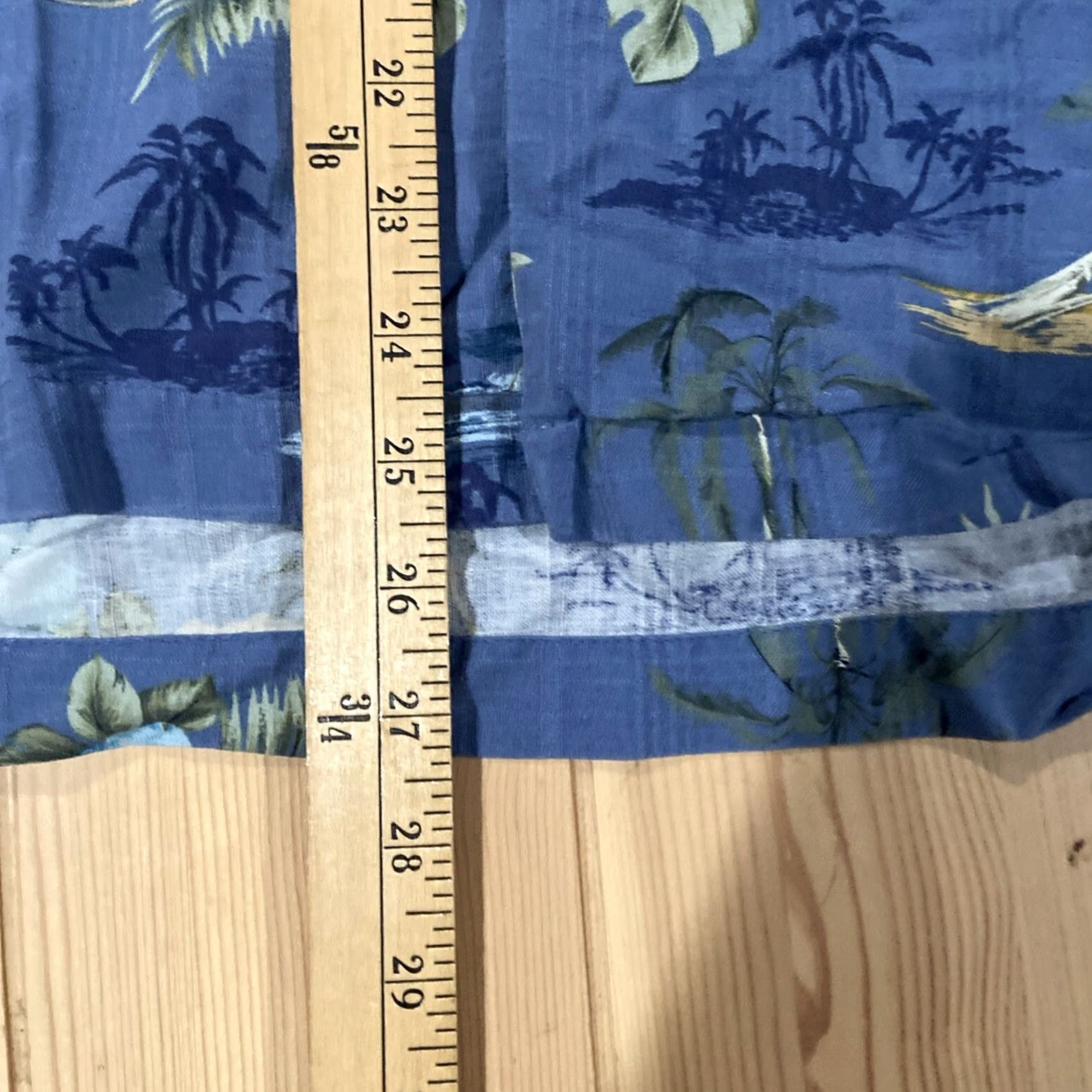 Vintage Jamaica Jaxx Button-Up Shirt 2XL Men Silk Floral Hawaiian Blue Short SleeveCollar Down Regular Mens Size US XXL / EU 58 / 5 - 4 Thumbnail