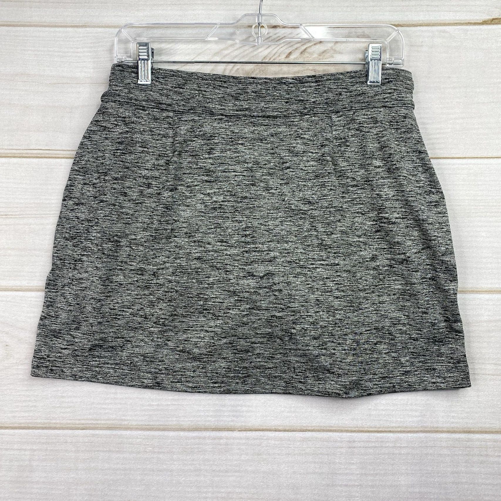 Tek Gear Tek Gear DryTek Skort Womens S Black Heather Knit Golf Activewear Skort Mens Womens Girls? Size 28" / US 6 / IT 42 - 6 Thumbnail