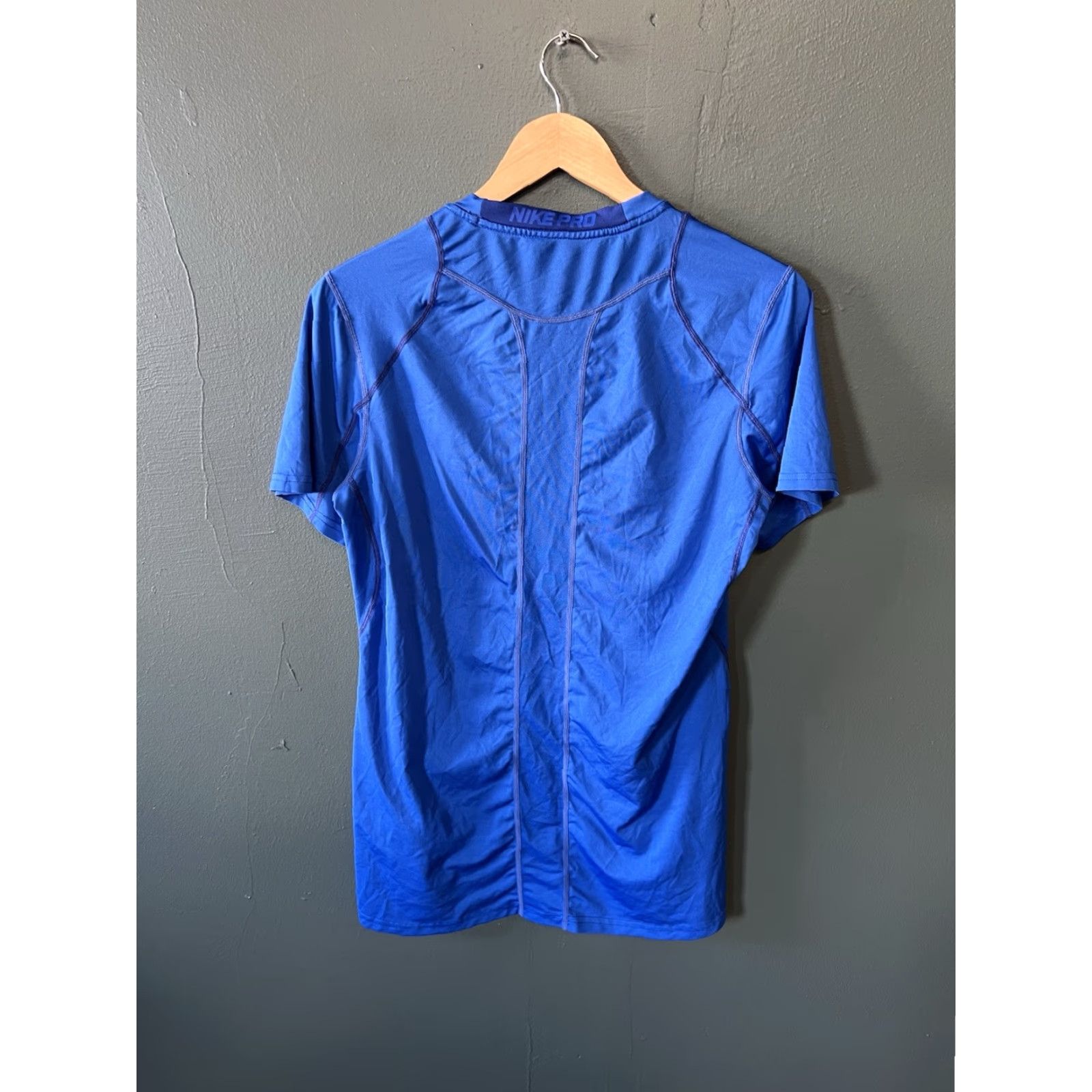 Nike Nike Pro T-Shirt Short Sleeve Mens Small Blue Athletic Pullover Shirt Sports Activewear Size S Size US S / EU 44-46 / 1 - 2 Thumbnail