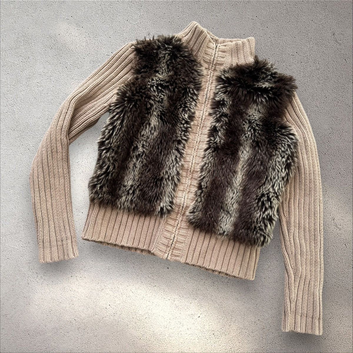 If Six Was Nine × Japanese Brand JAPANESE STYLE VINTAGE FAUX FUR KNIT SWEATER Size M / US 6-8 / IT 42-44 - 2 Thumbnail