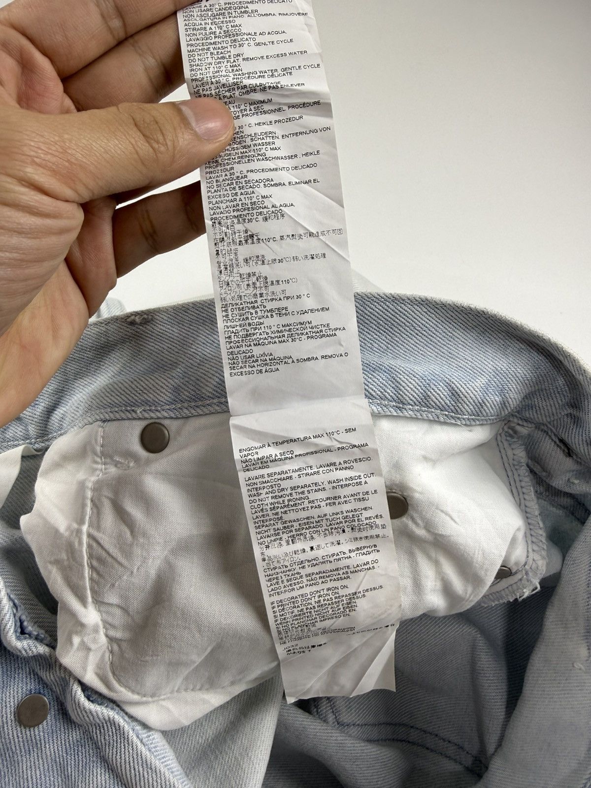Maison Margiela Maison Margiela Light Wash Denim Size US 34 / EU 50 - 12 Thumbnail