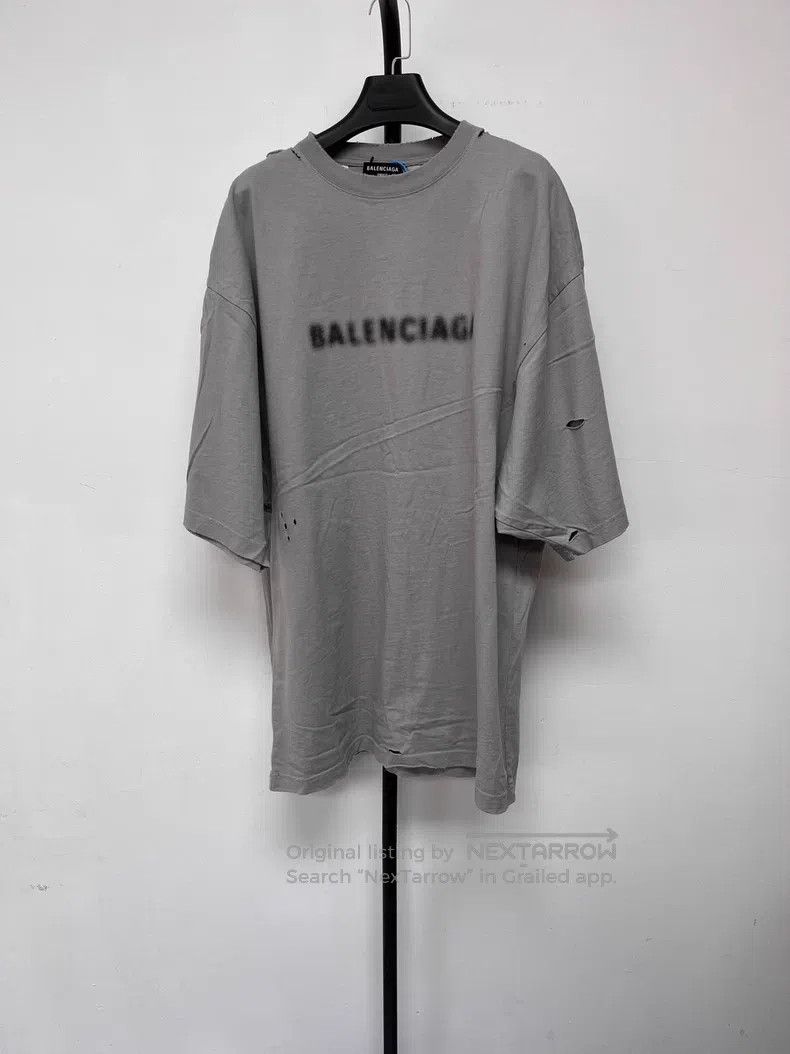 Balenciaga Balenciaga Solid Letter Printed Ripped Round Neck Short Sl Size US XXS / EU 40 - 1 Thumbnail