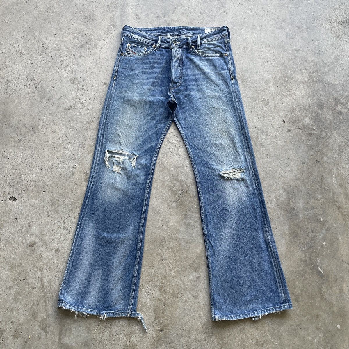 Diesel Vintage Diesel Industry BootCut Distressed Wash Jeans Pants Size US 32 / EU 48 - 1 Thumbnail