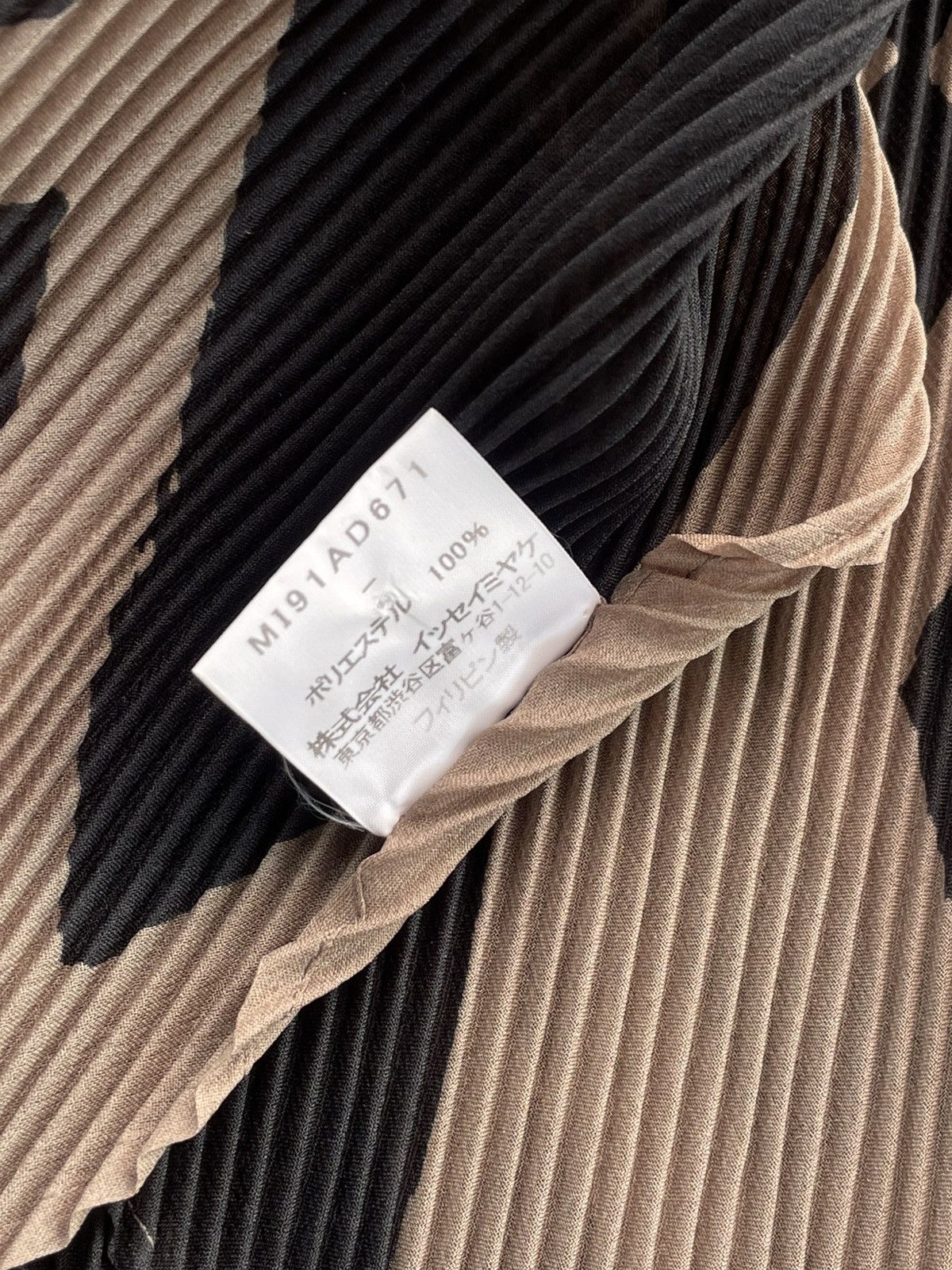 Issey Miyake Scarf Size ONE SIZE - 3 Thumbnail