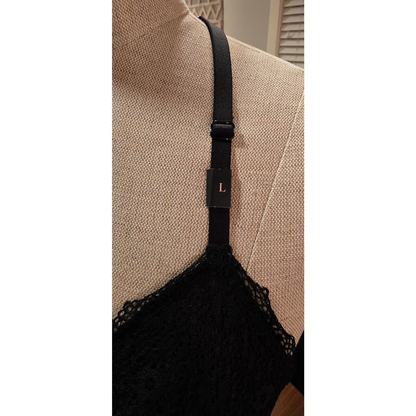 Victoria's Secret Victorias Secret Black Lace Racerback Bralette Size L Size ONE SIZE - 6 Thumbnail