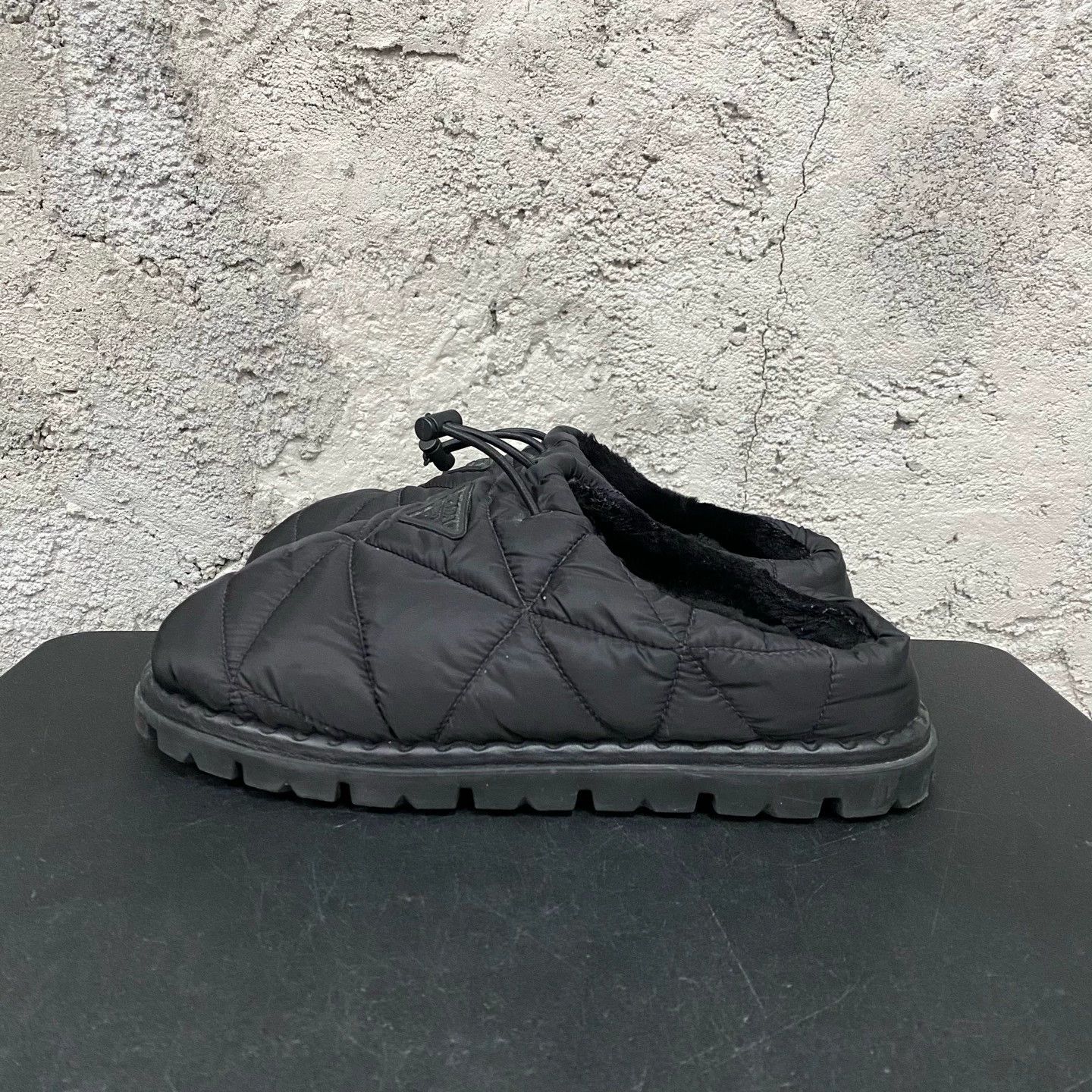 Prada Prada Slippers 8 As Is Size US 8 / EU 41 - 2 Thumbnail