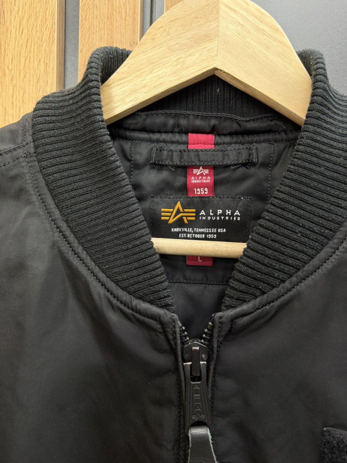 Alpha Industries Alpha Industries Black Bomber Jacket Men’s Size L Size US L / EU 52-54 / 3 - 6 Thumbnail