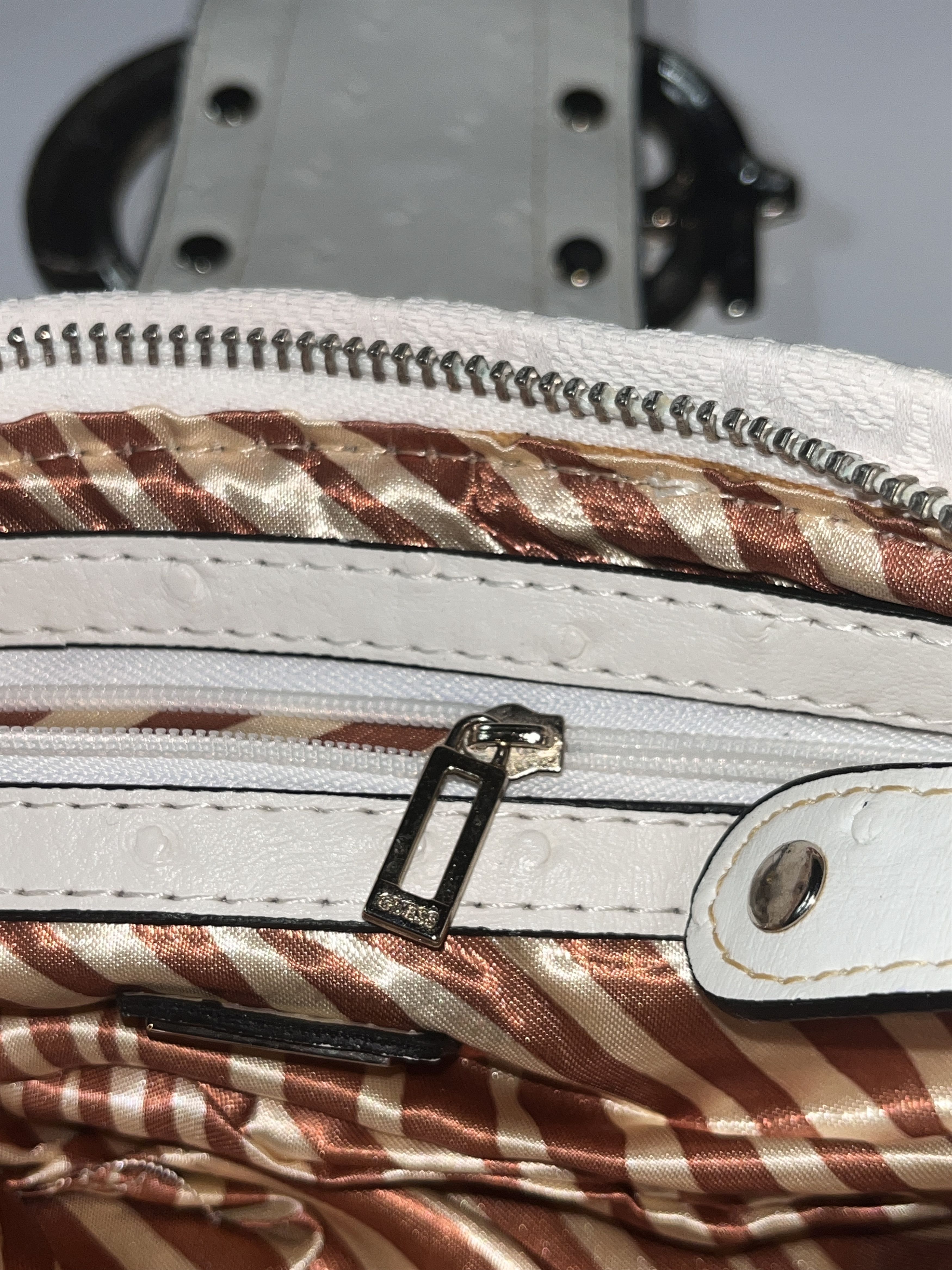 Guess Guess vintage buckle logo bag baguette mini 00s Y2k Handbag Size ONE SIZE - 13 Thumbnail