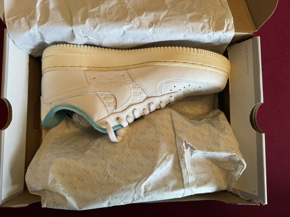 Kith × Nike Air Force 1 low/kith (Hawaii exclusive) Size US 10 / EU 43 - 6 Thumbnail