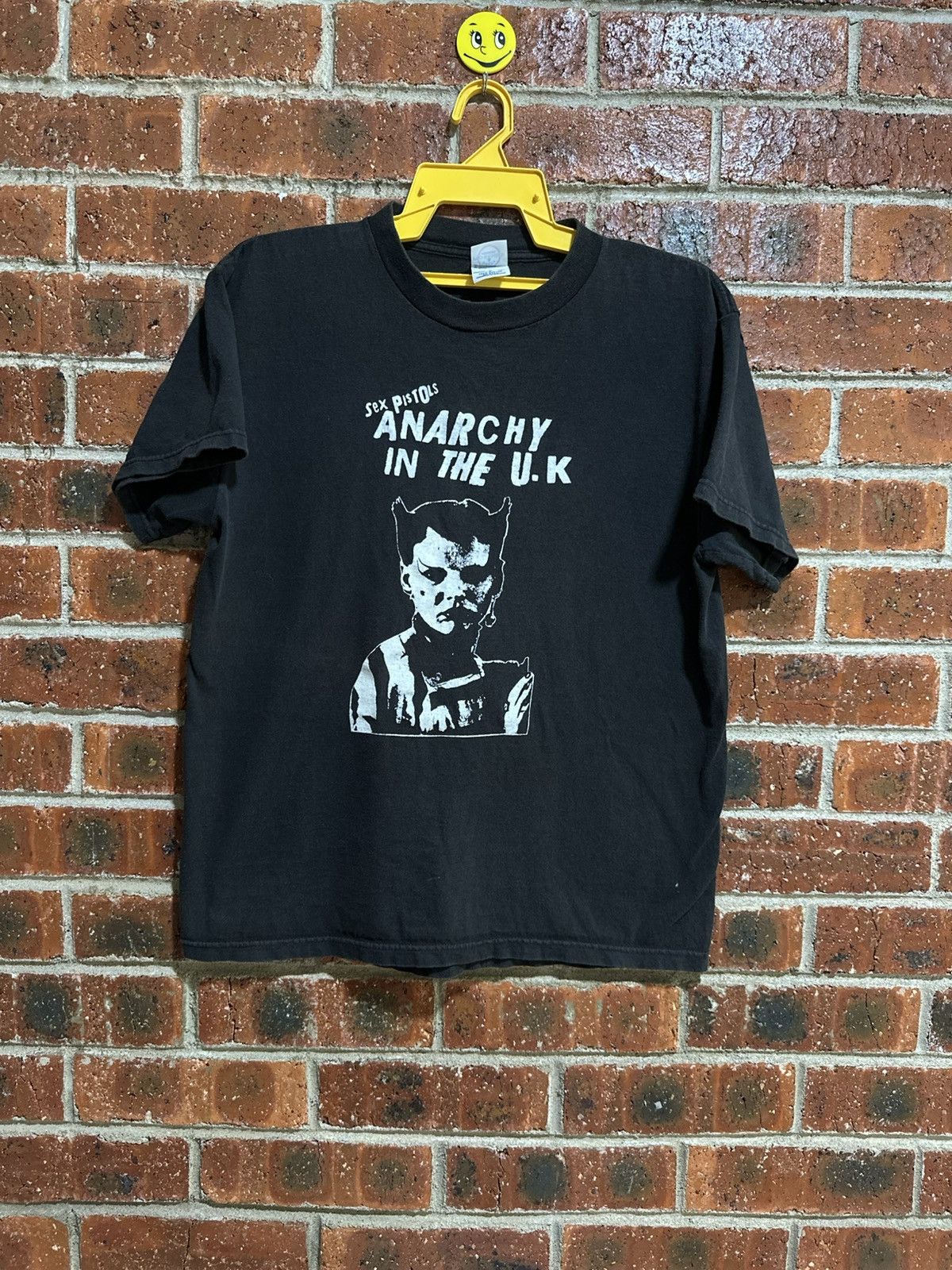 Band Tees Vintage Sex Pistols Anarchy In The Uk Faded Tee Size US M / EU 48-50 / 2 - 1 Thumbnail