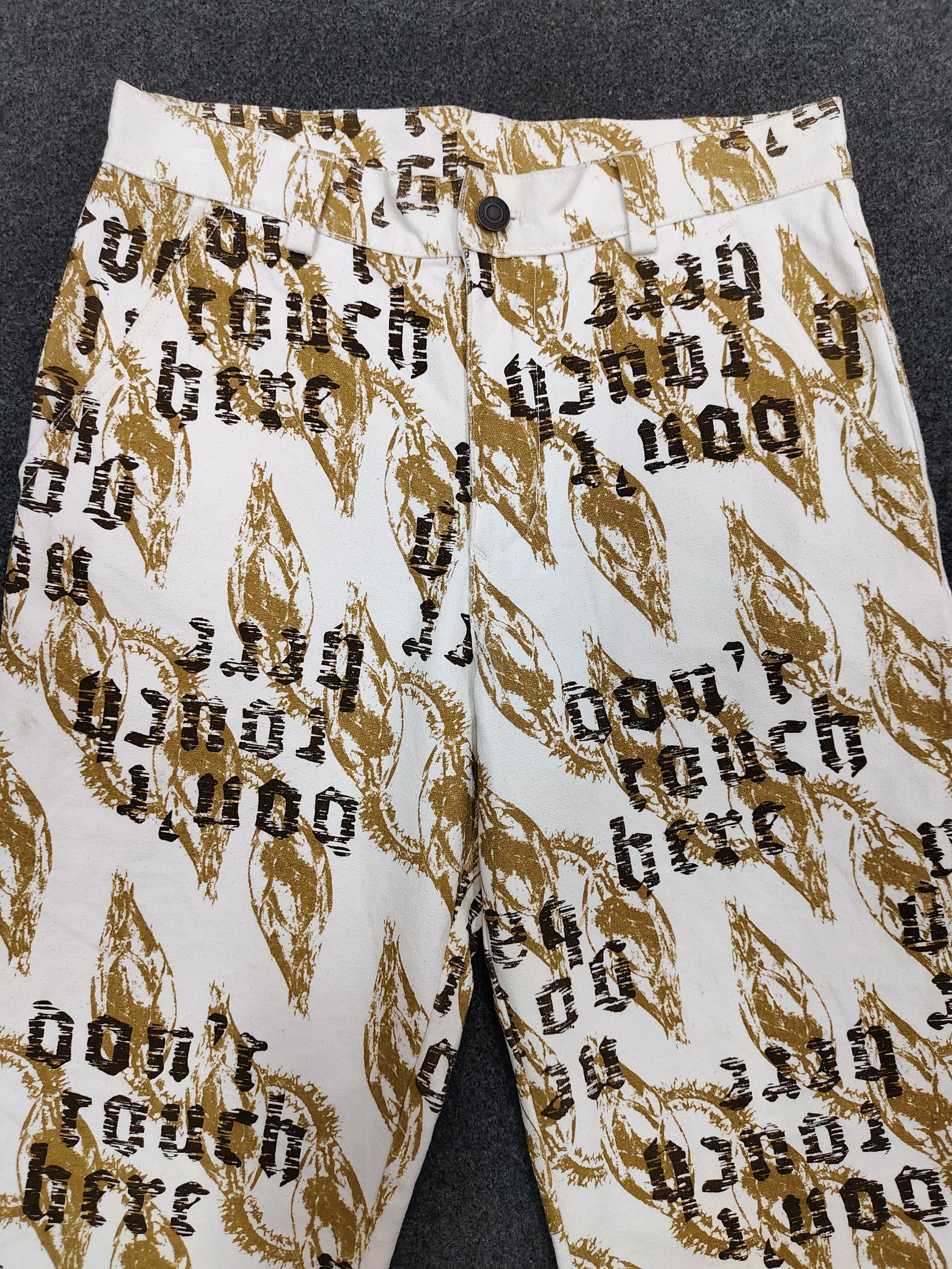 Japanese Brand 00s Algonquins🇯🇵 "don't touch here" Graphic Pants Size 28" / US 6 / IT 42 - 6 Thumbnail
