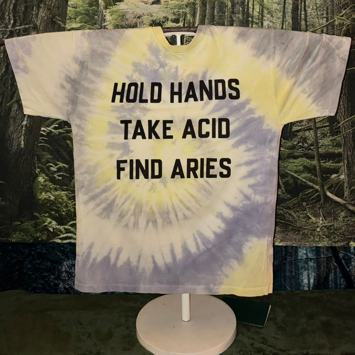 Aries ARIES “Hold Hands Take Acid Find Aries” Tie-Dye T-Shirt Size US M / EU 48-50 / 2 - 1 Thumbnail