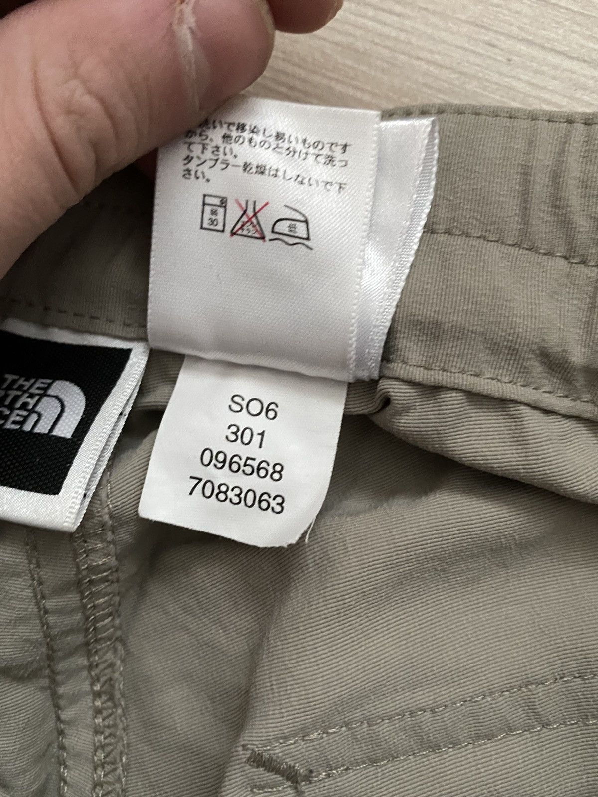 The North Face × Vintage Vintage🔥 The North Face transformer pants Size US 30 / EU 46 - 7 Thumbnail