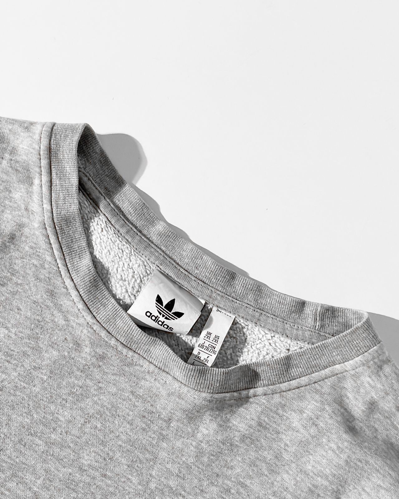 Adidas Adidas Outline Crewneck Size US XXL / EU 58 / 5 - 2 Thumbnail
