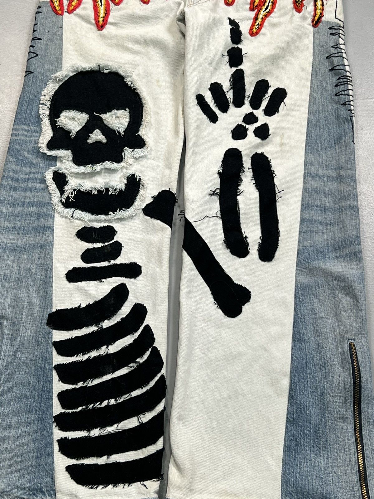 Better With Age 1of1 crazy reworked patch embroidered denim Size US 34 / EU 50 - 5 Thumbnail