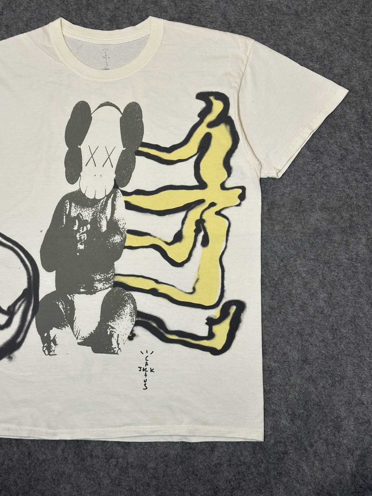 Kaws Travis Scott Cactus Jack x KAWS for Fragment T-shirt. Size US M / EU 48-50 / 2 - 4 Thumbnail