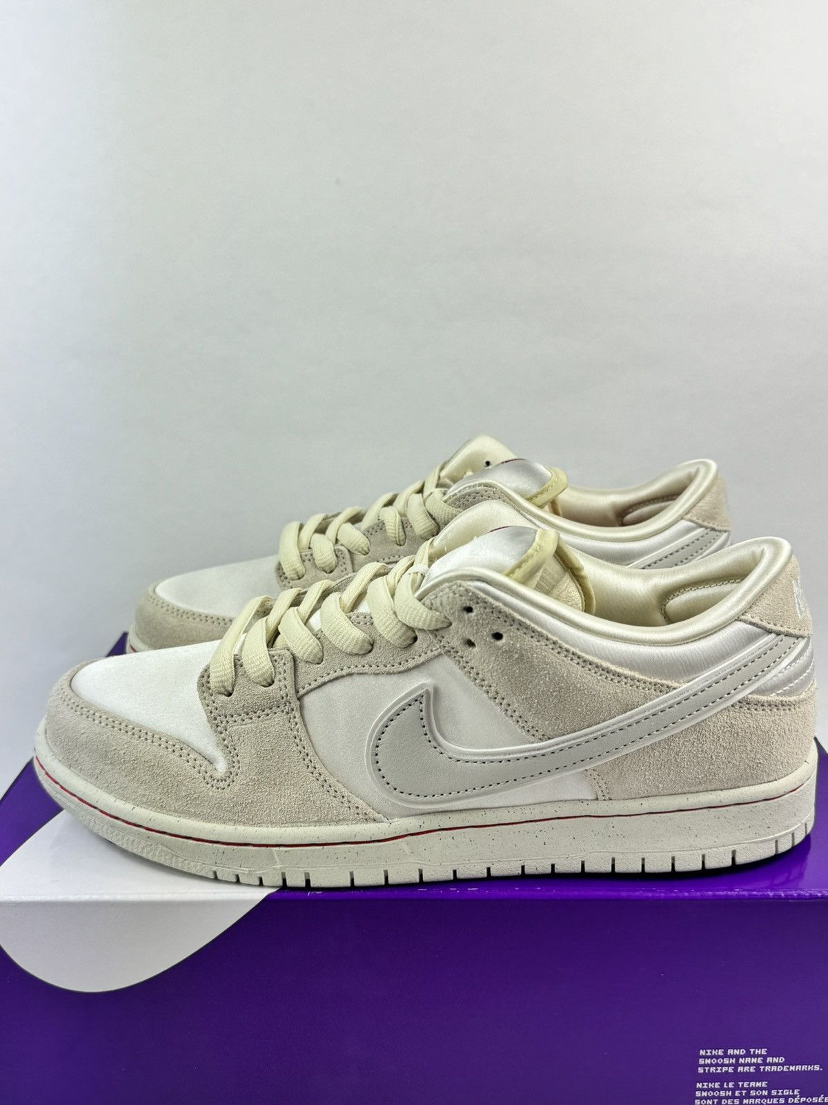 Nike NIKE SB DUNK LOW CITY OF LOVE LIGHT BONE SNEAKERS | Grailed