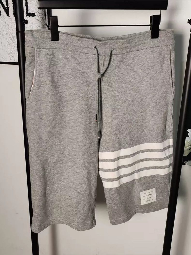 Thom Browne Thom Browne size3 shorts Size US 41 - 1 Thumbnail